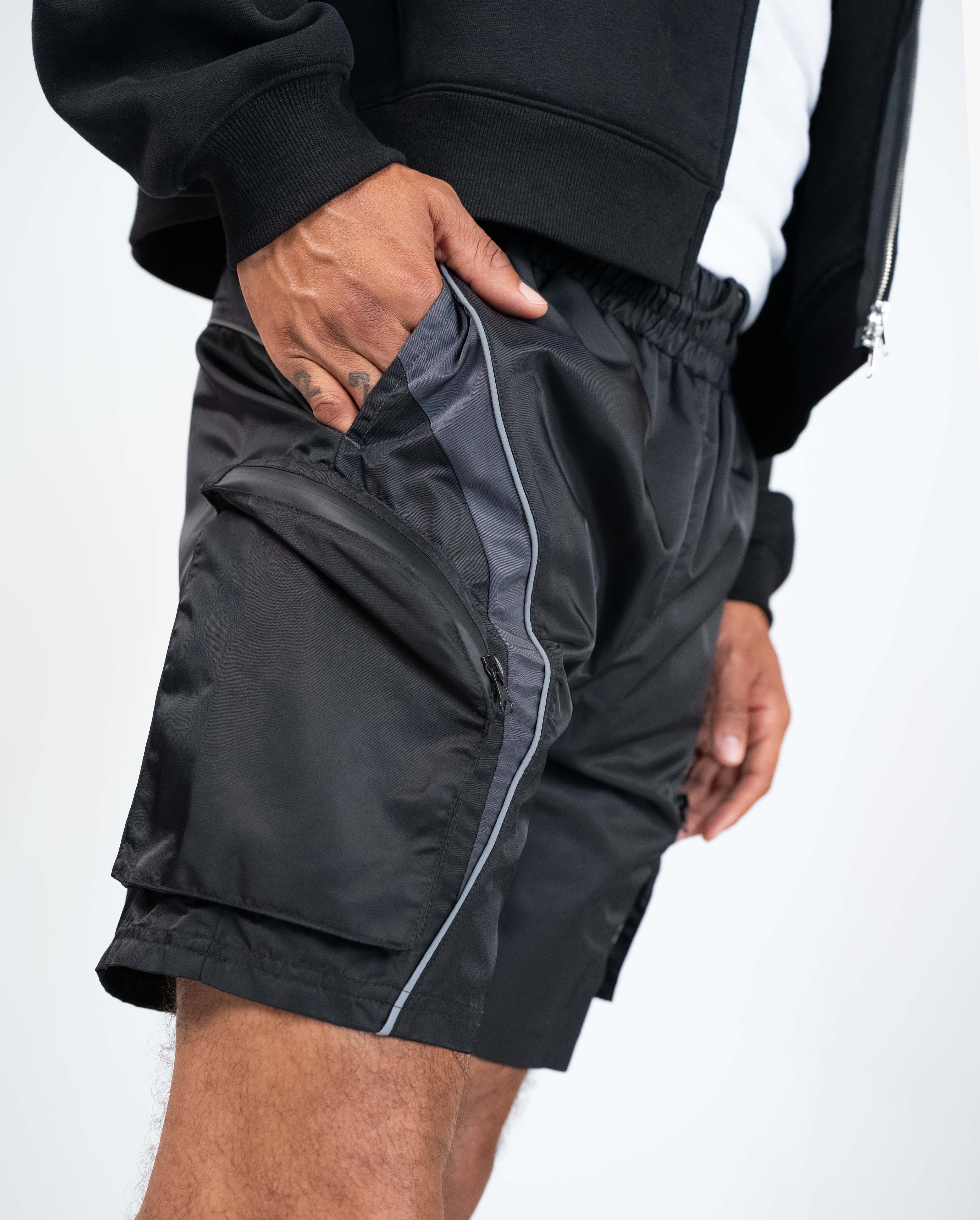 EPTM Kats Shorts - Black