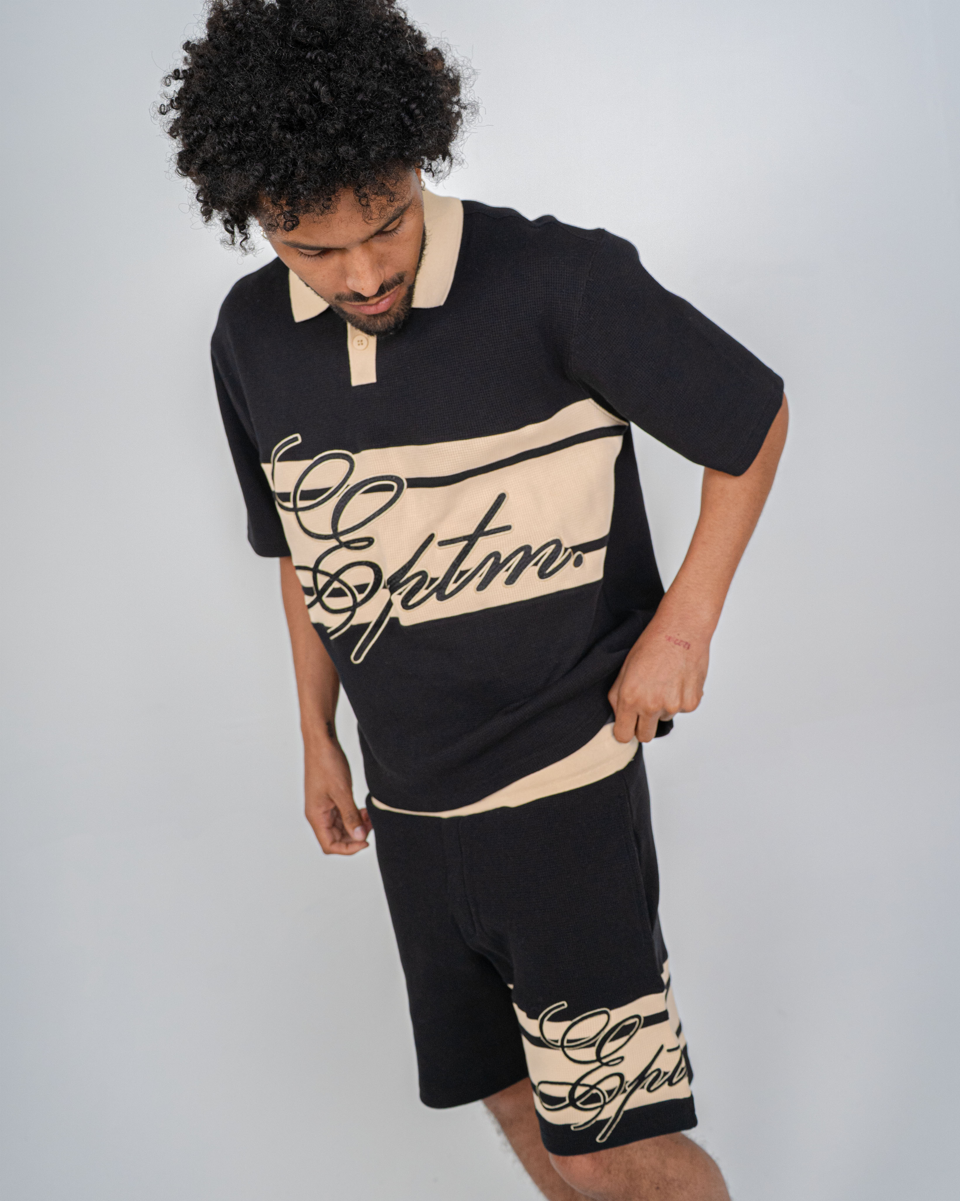 EPTM Kora Shorts - Black