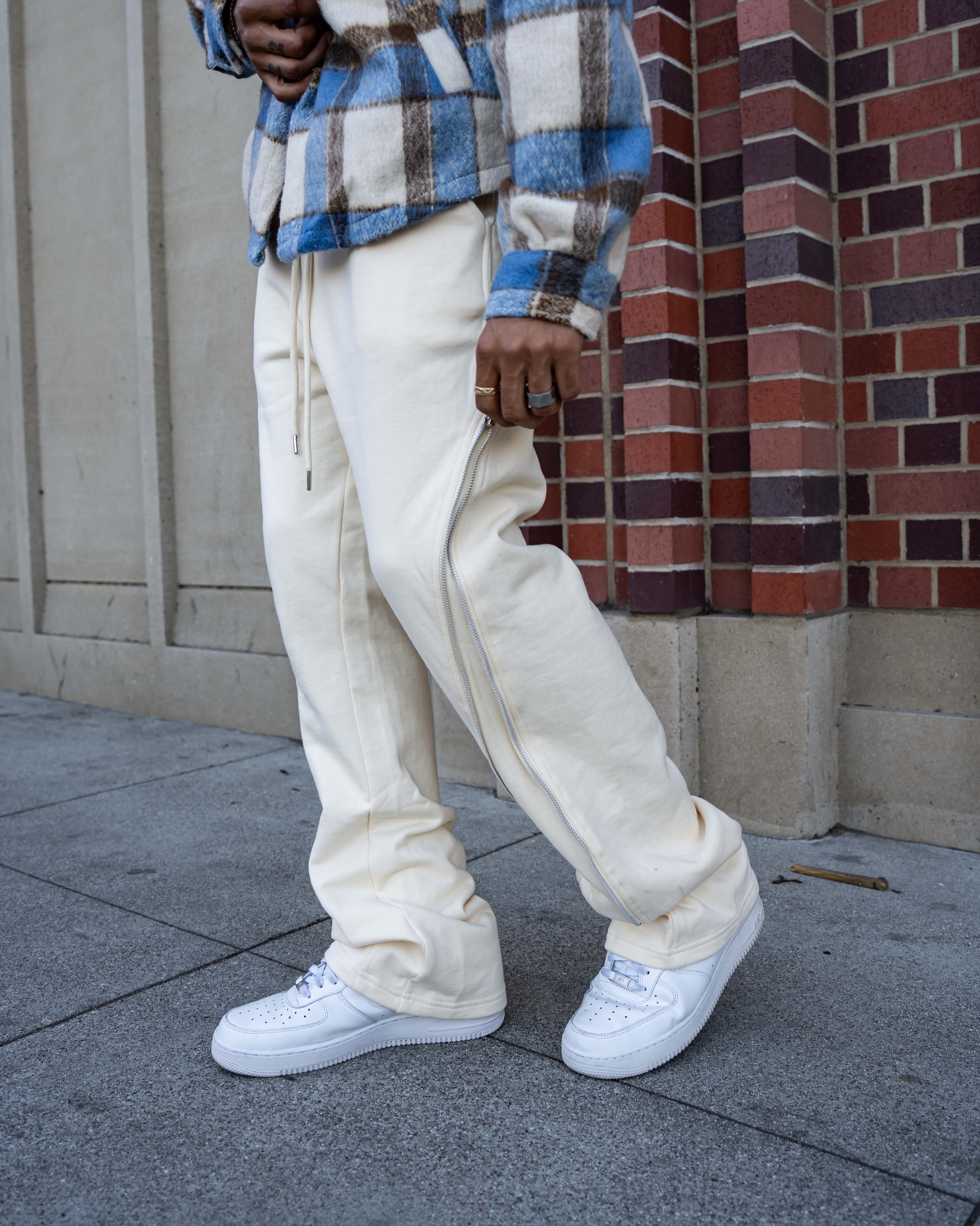 EPTM ZIP FLARED SWEATPANTS - CREAM