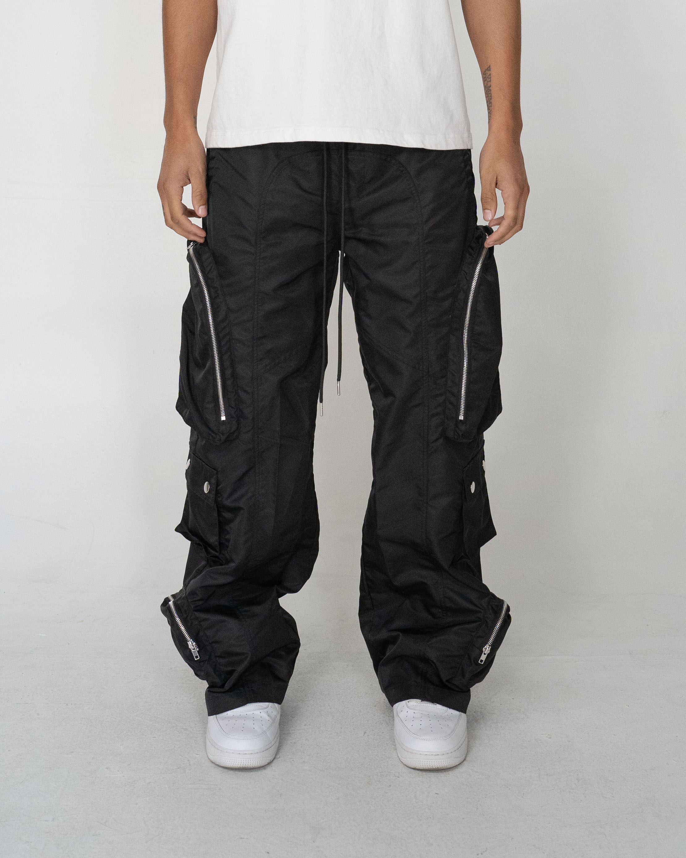 EPTM BAGGY MOON ZIP CARGO PANTS - BLACK