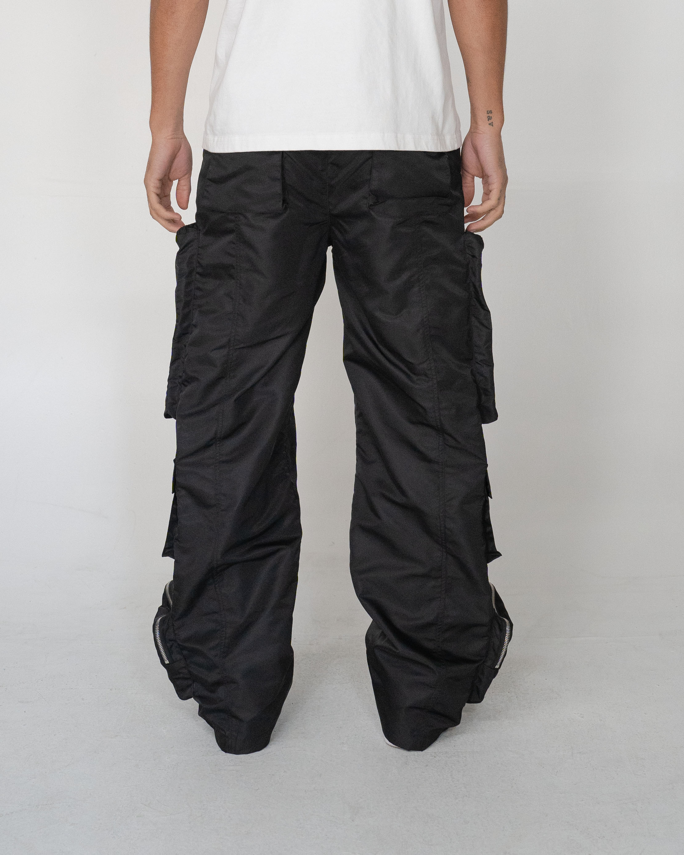 EPTM BAGGY MOON ZIP CARGO PANTS - BLACK