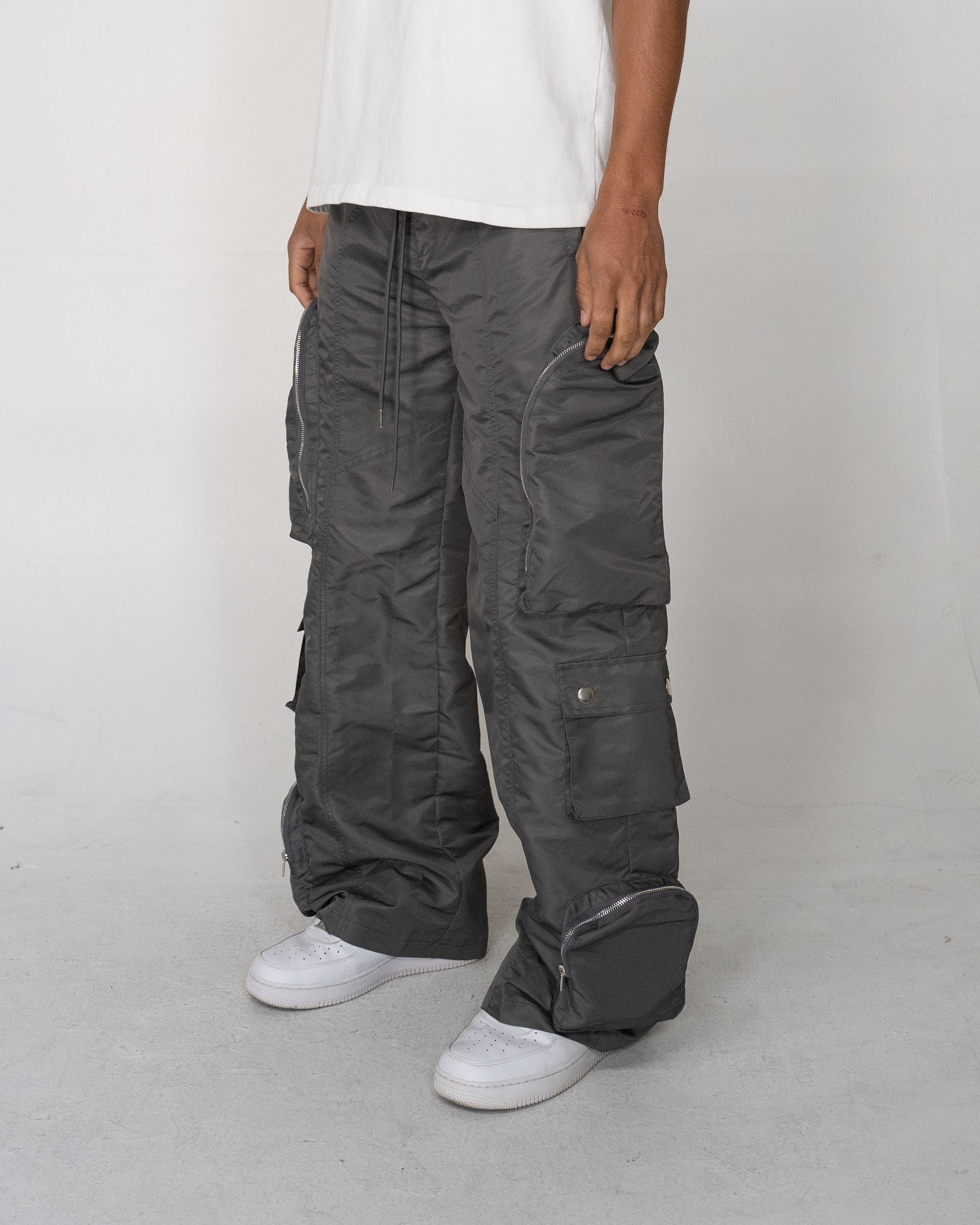 EPTM BAGGY MOON ZIP CARGO PANTS - GREY