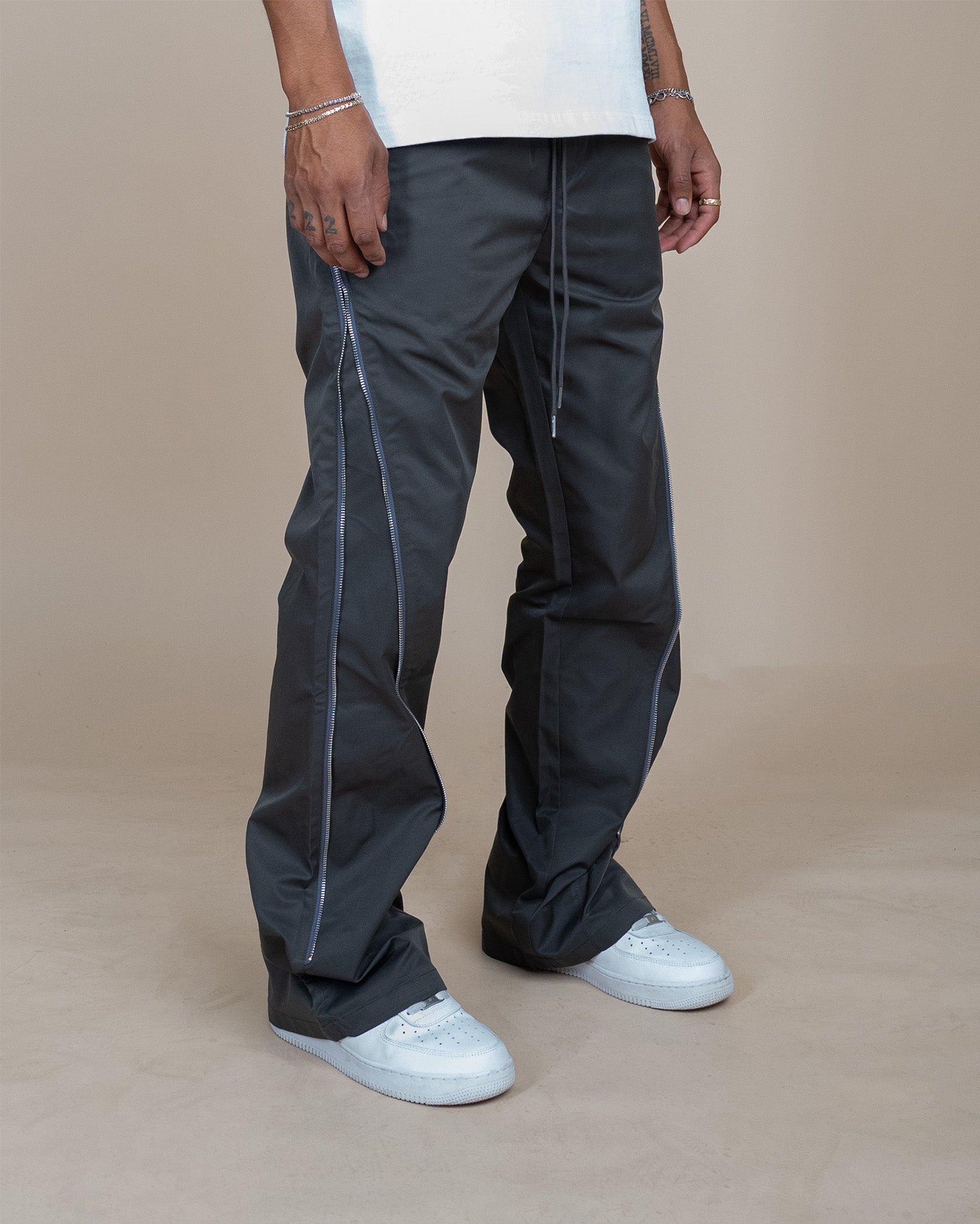 EPTM NYLON ZIP FLARED PANTS - GREY