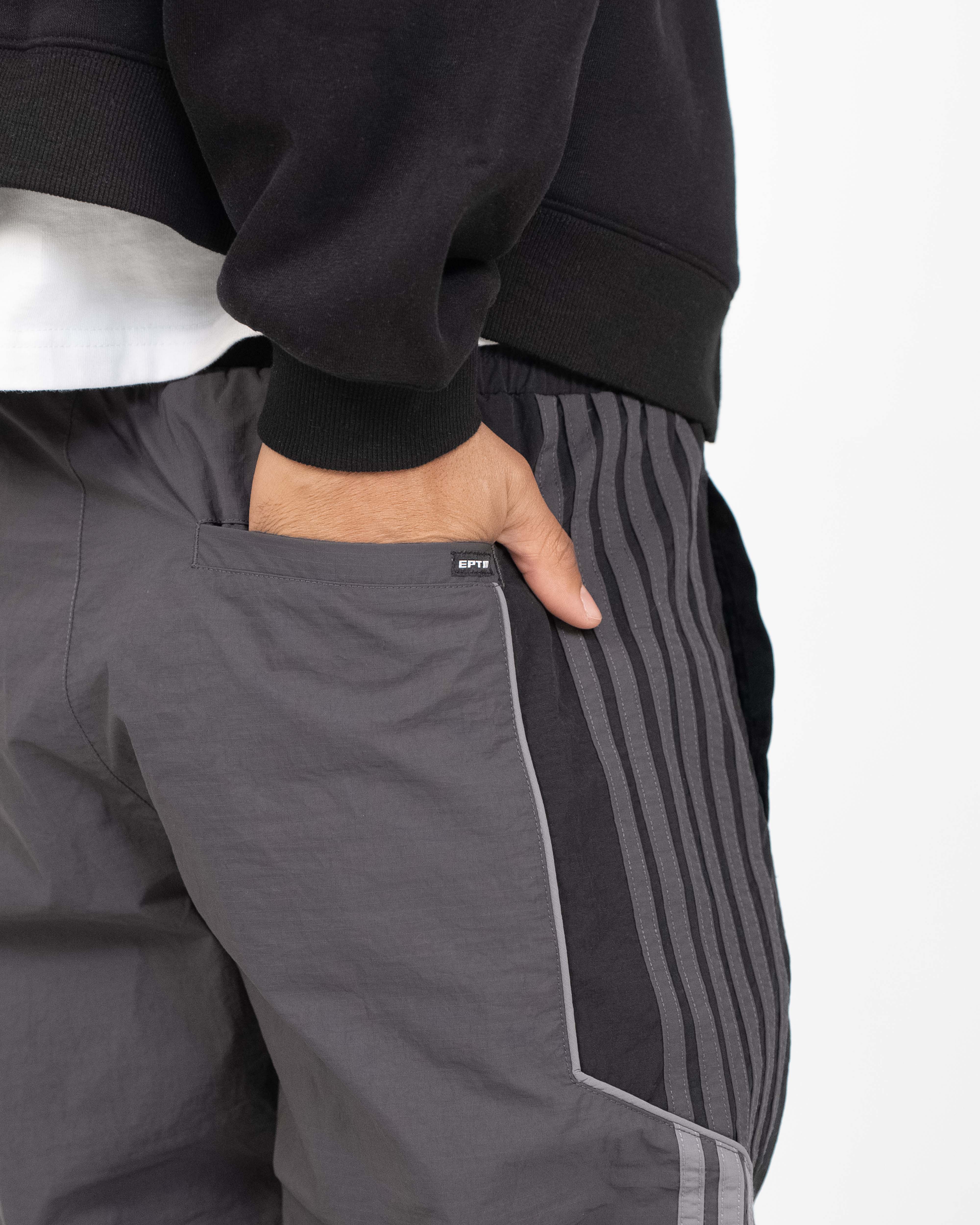 EPTM Offset Pants - Black