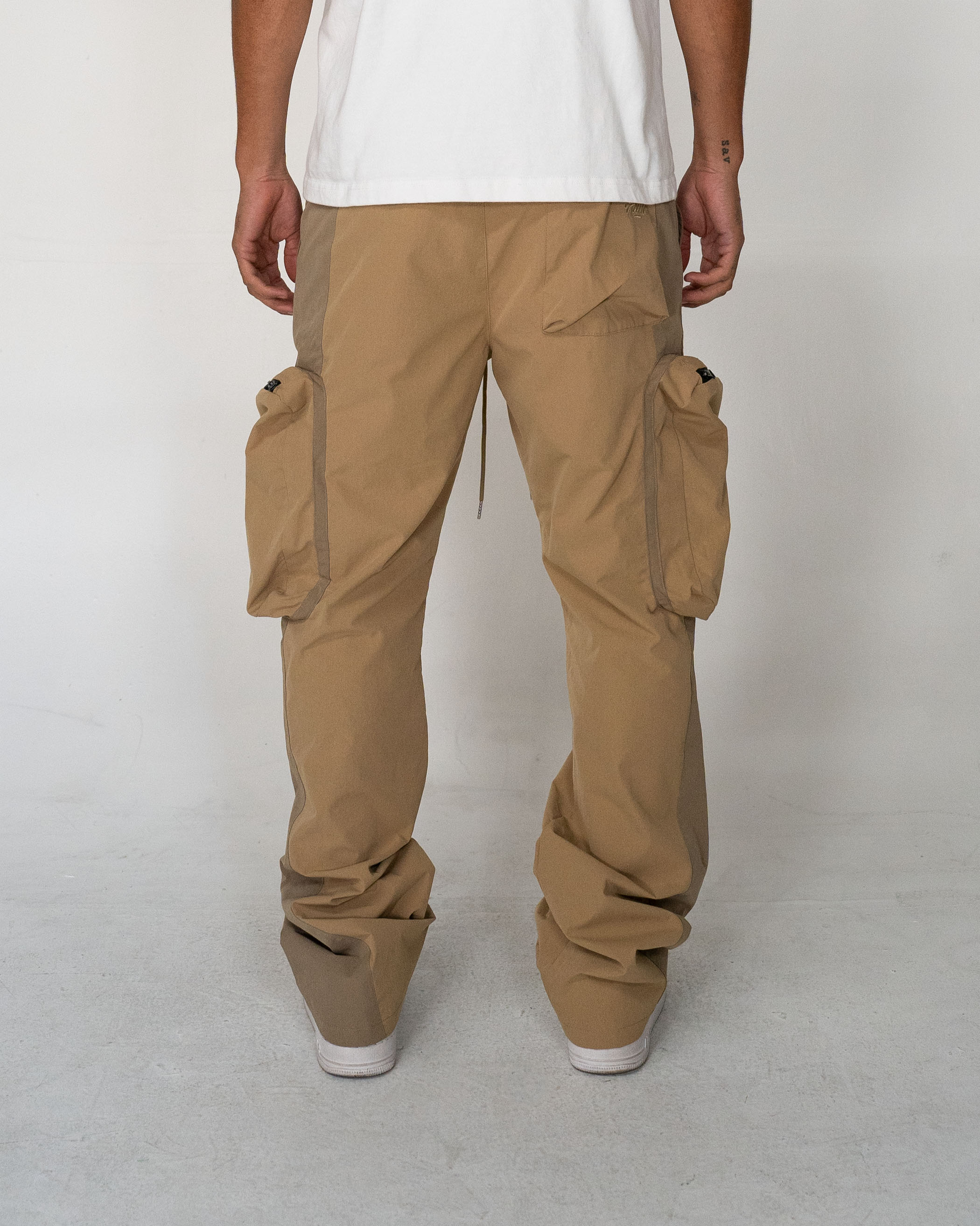 EPTM ORBIT FLARE PANTS - TAN