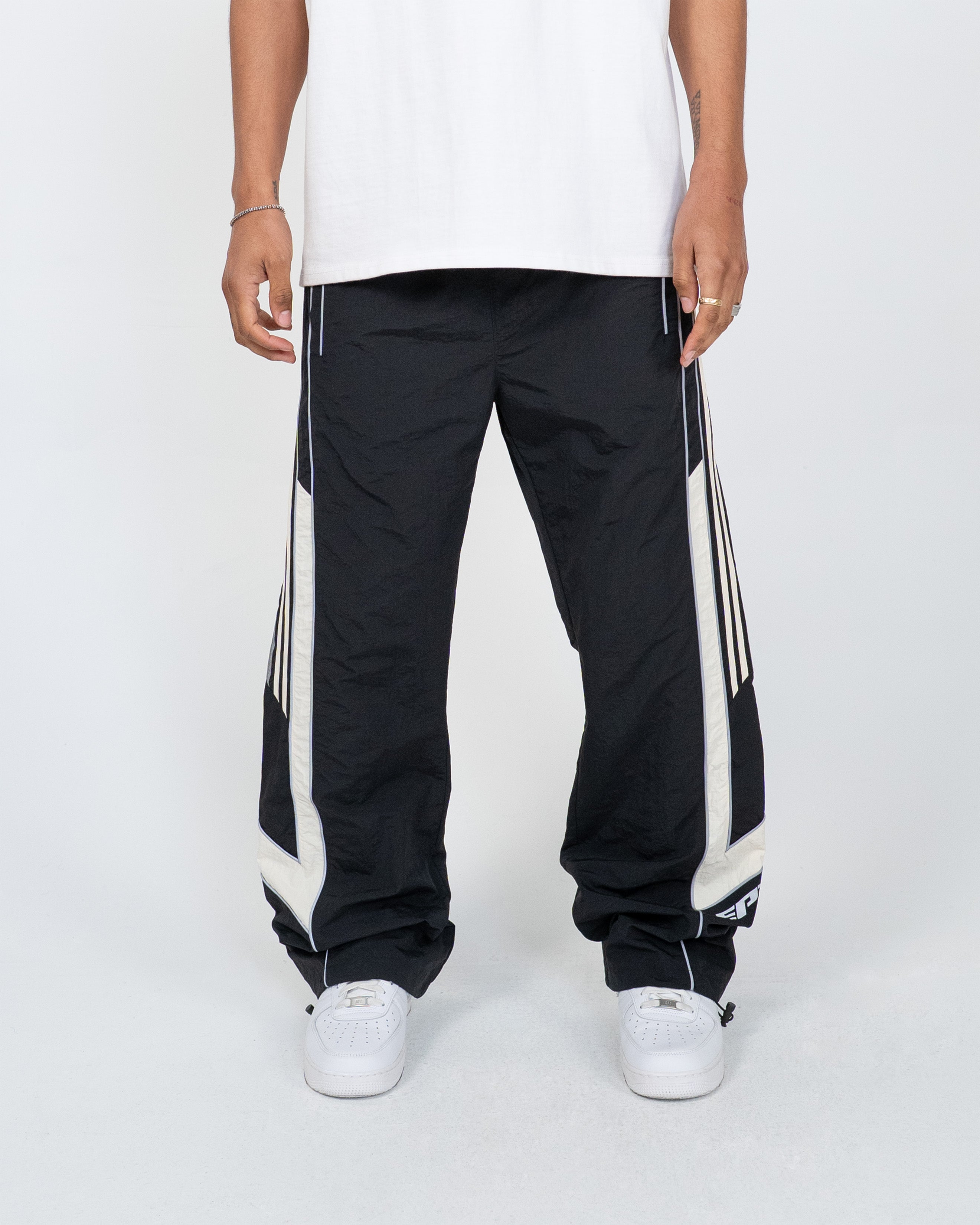 EPTM Palido Pants - Black