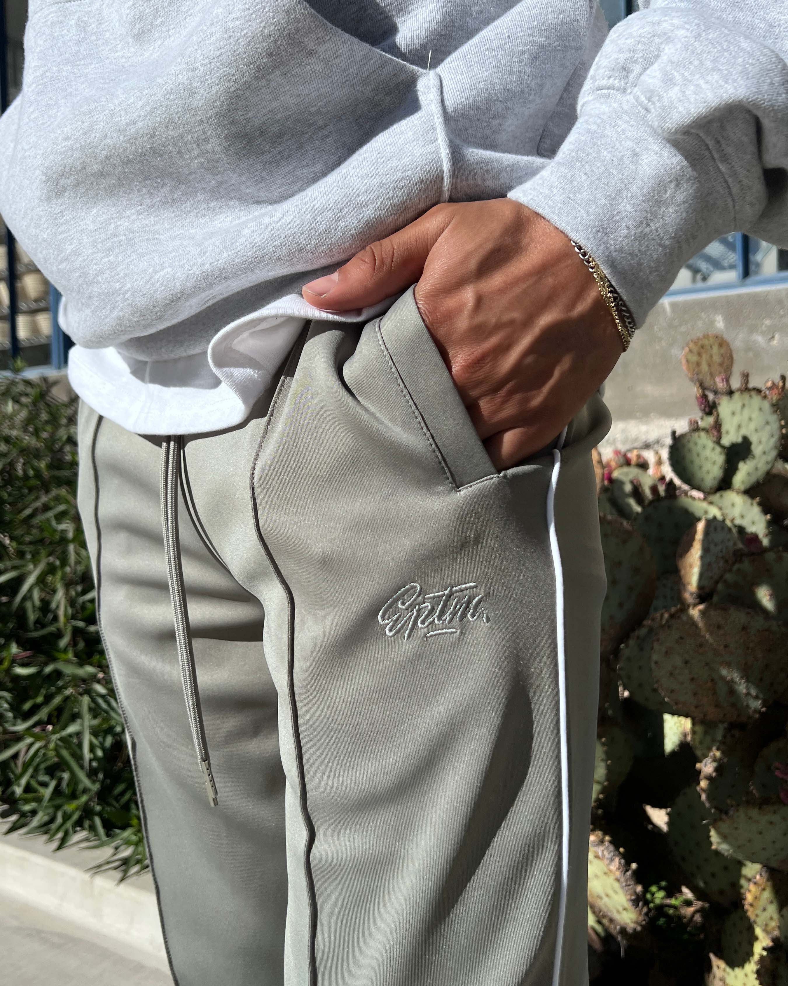 PERFECT PIPING TRACK PANTS - GREY