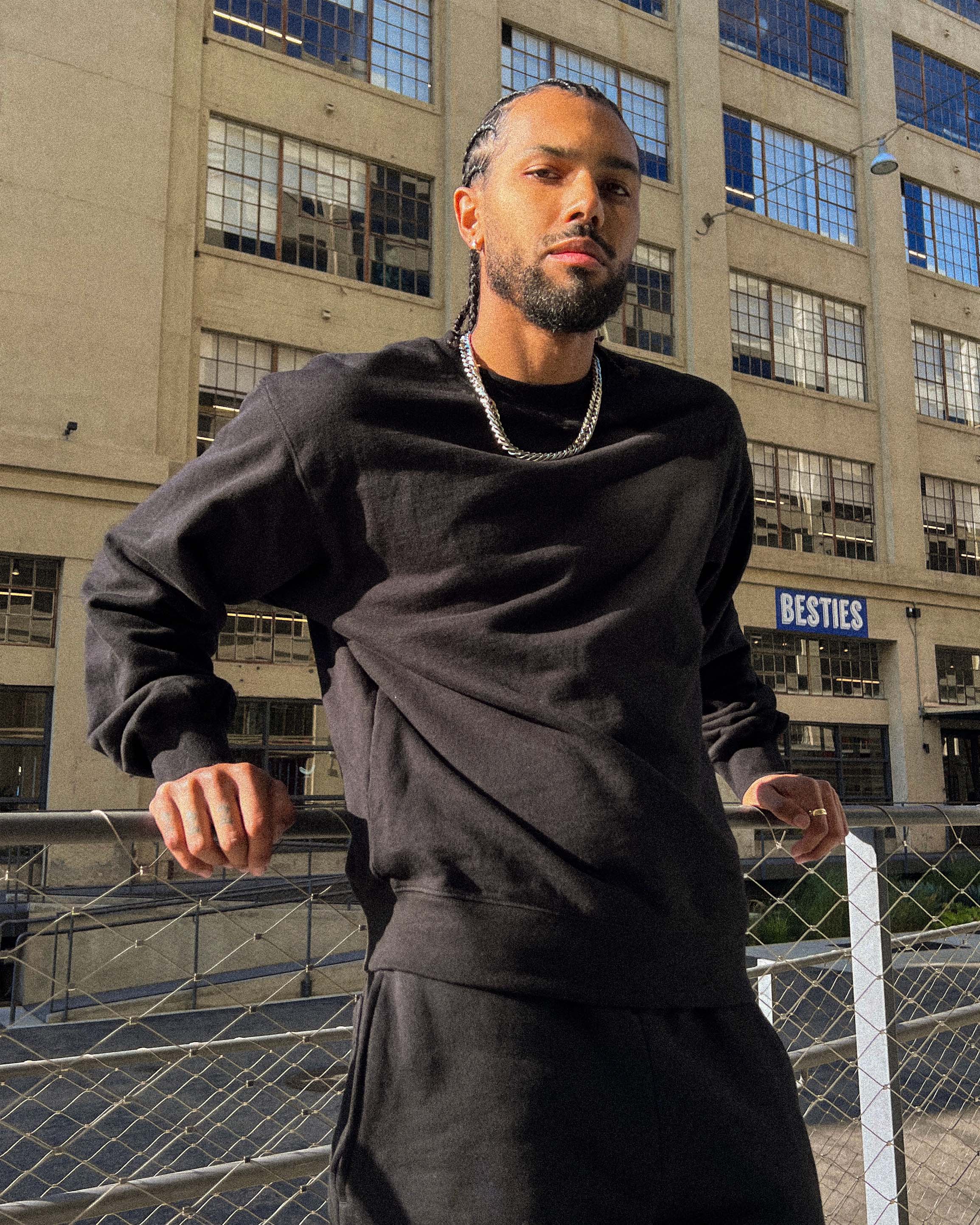 EPTM Perfect Crewneck - Black