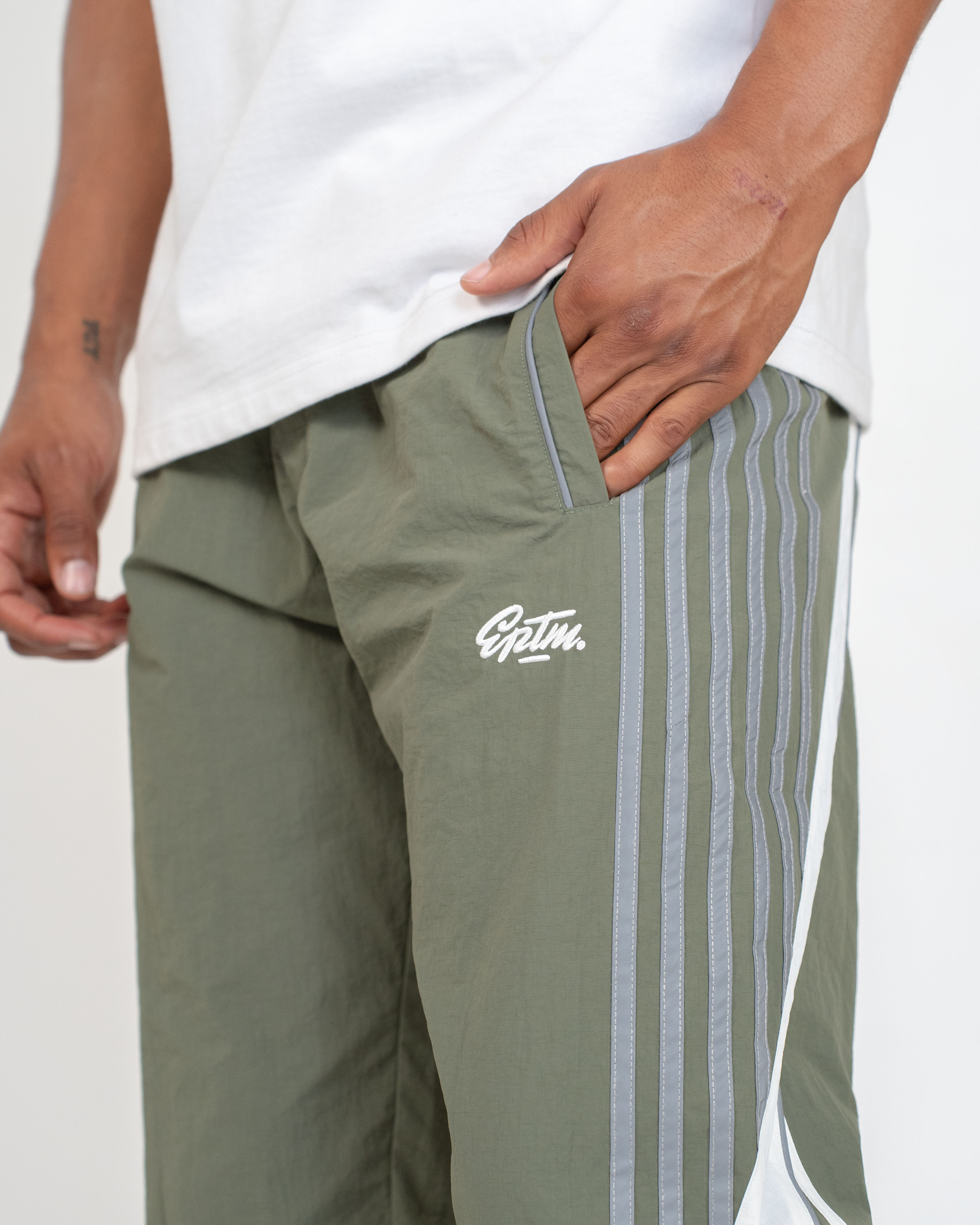 EPTM Retina Pants - Dusty Olive