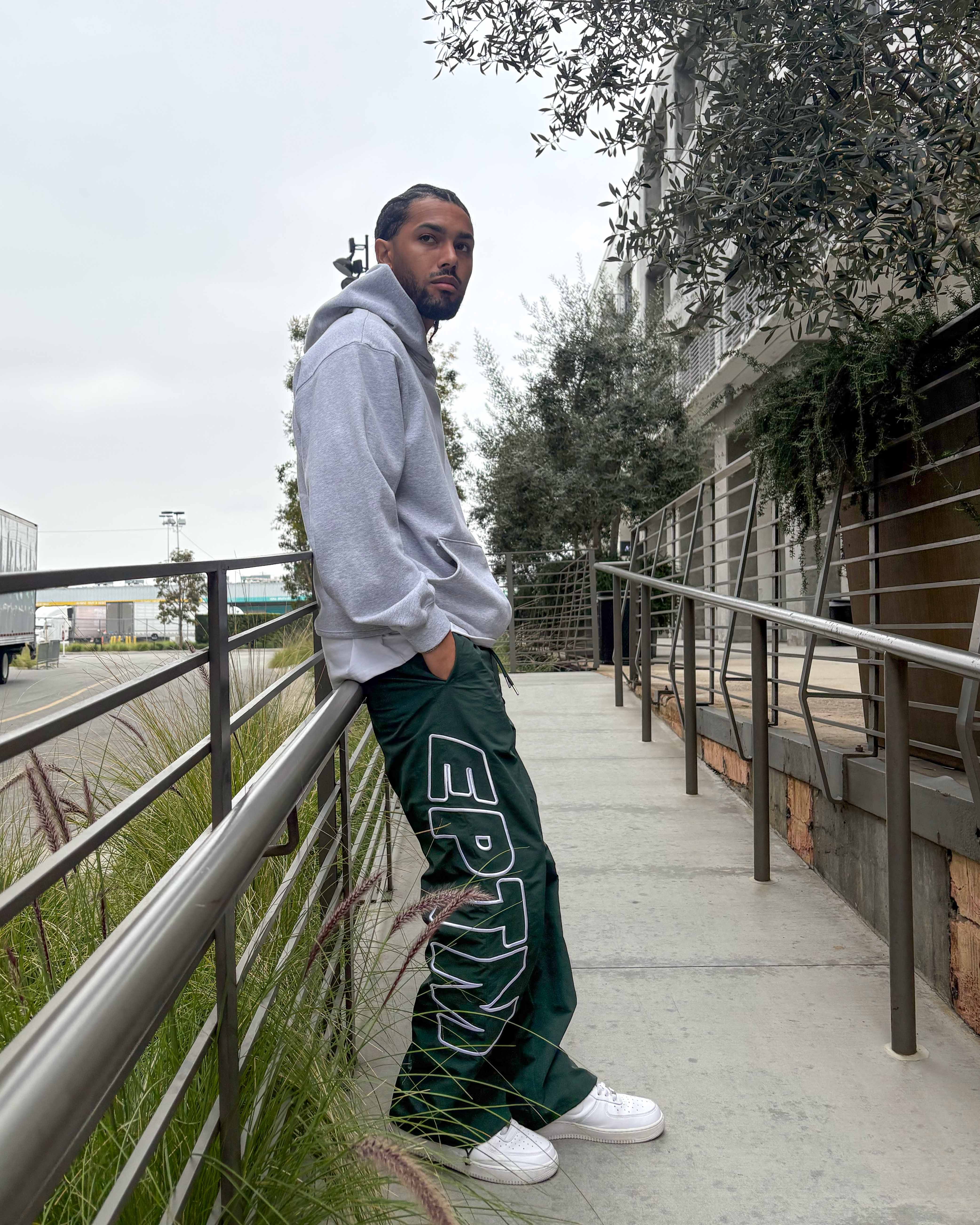 EPTM Logo Pants - Forest Green