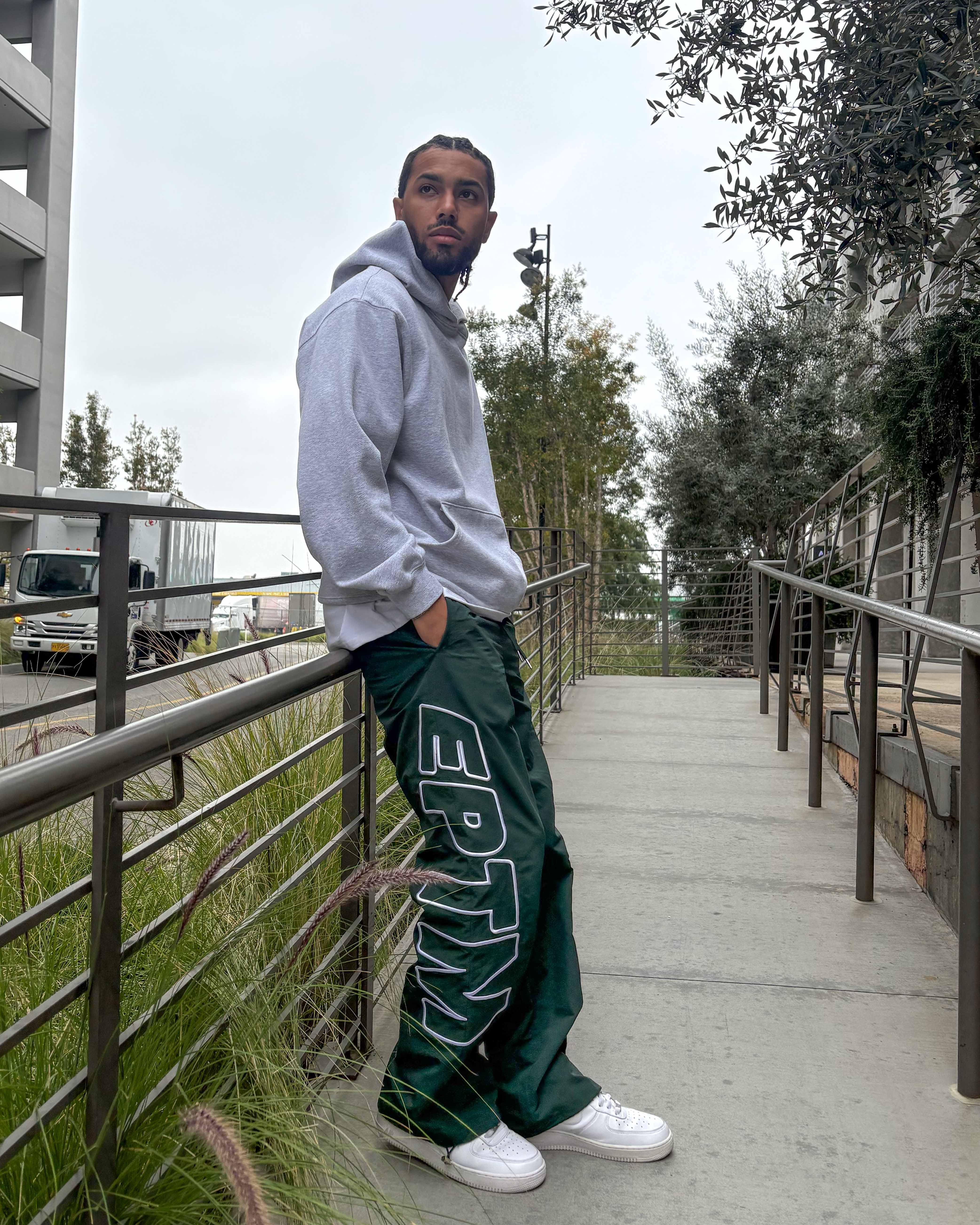 EPTM Logo Pants - Forest Green