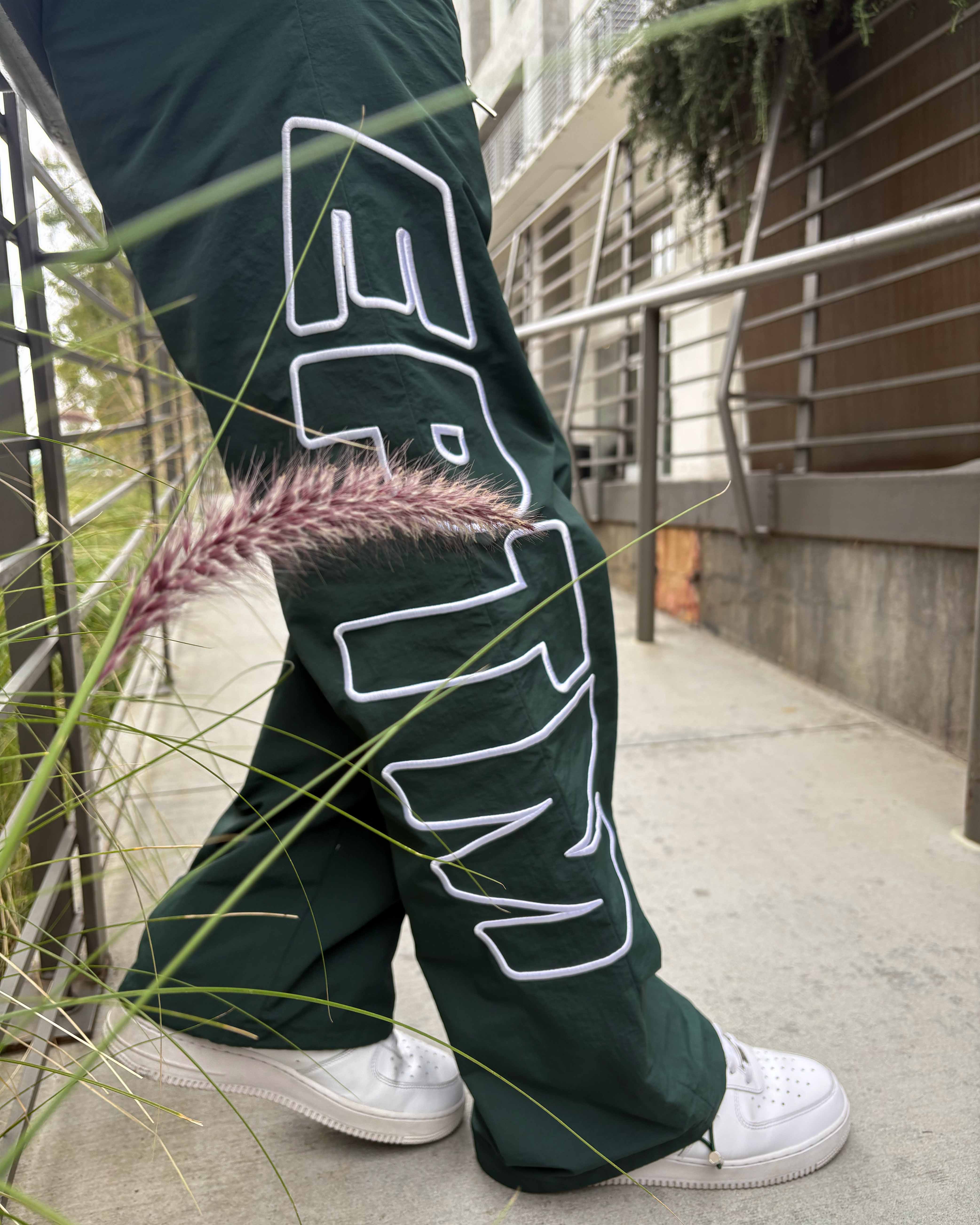EPTM Logo Pants - Forest Green