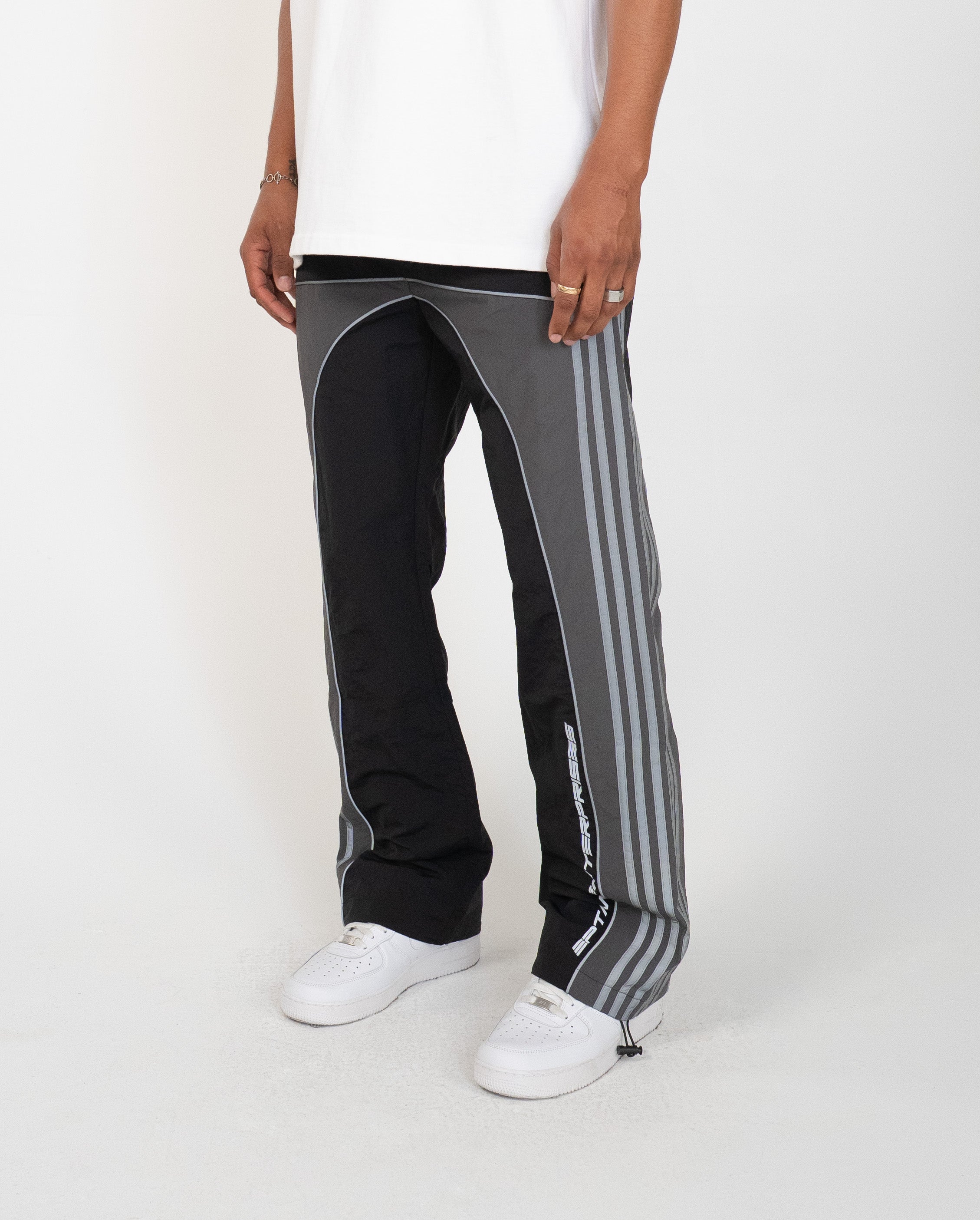 EPTM Soren Pants - Black