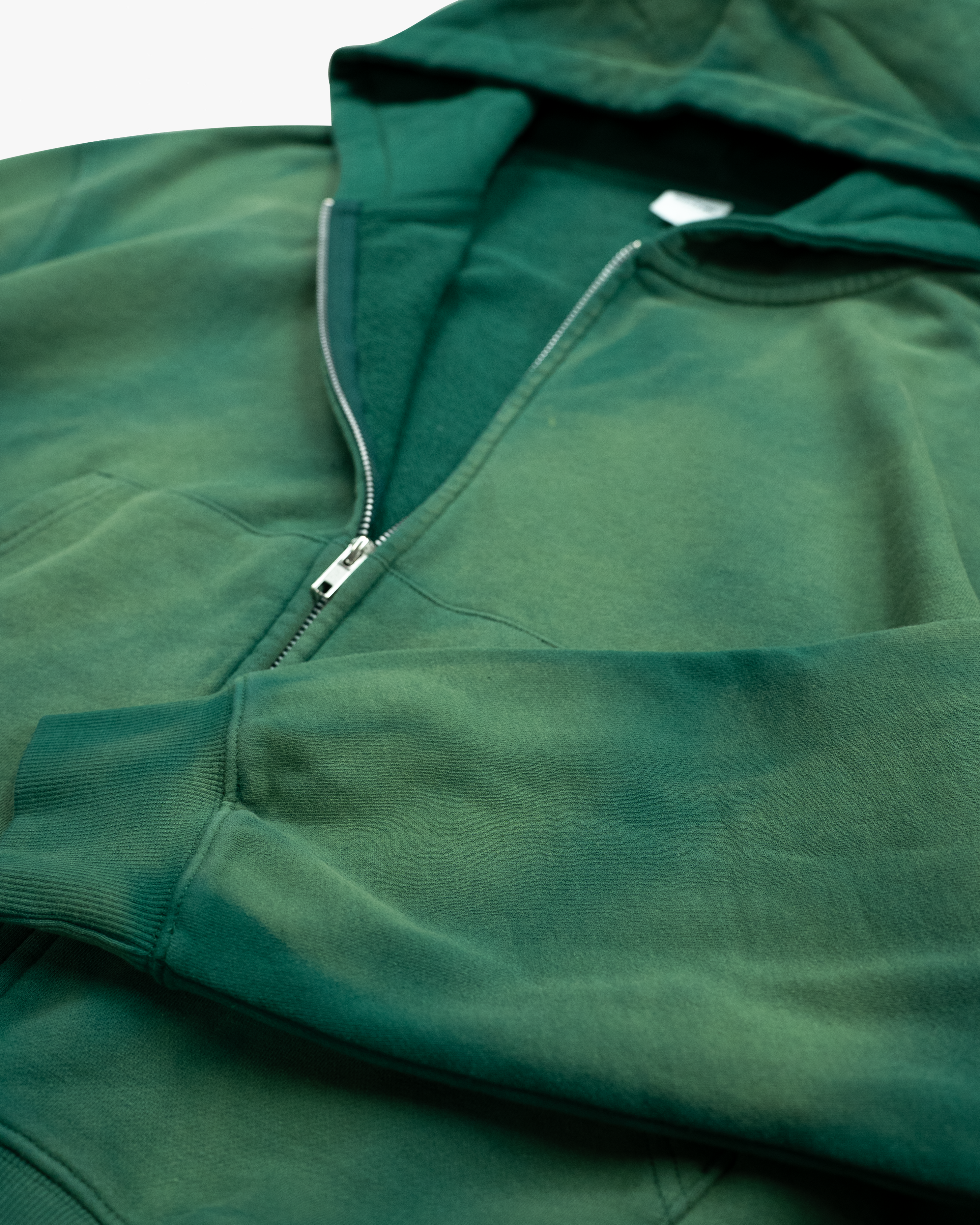 EPTM SUN FADED CROPPED ZIP UP HOODIE - HUNTER GREEN