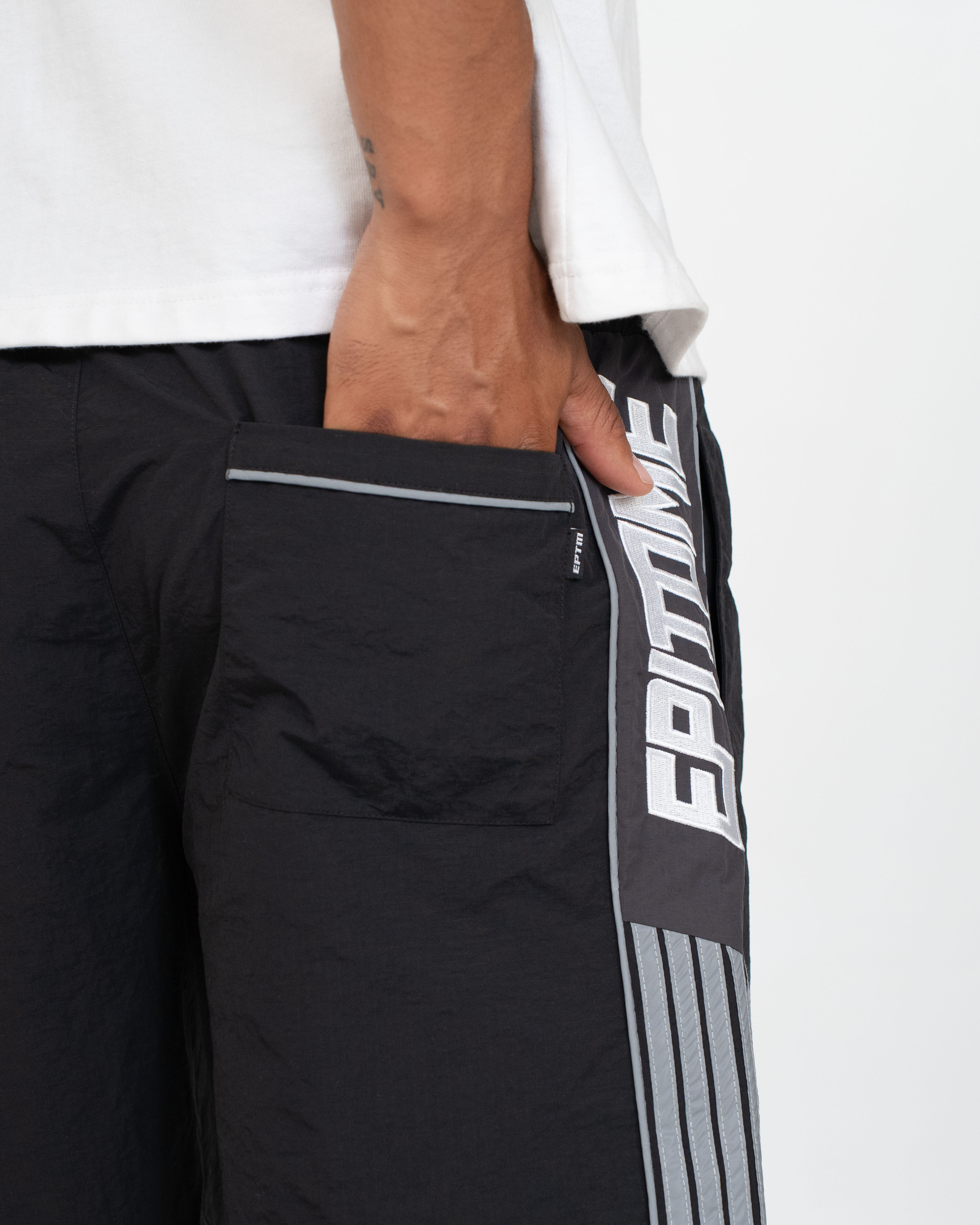 EPTM Sway Shorts - Black