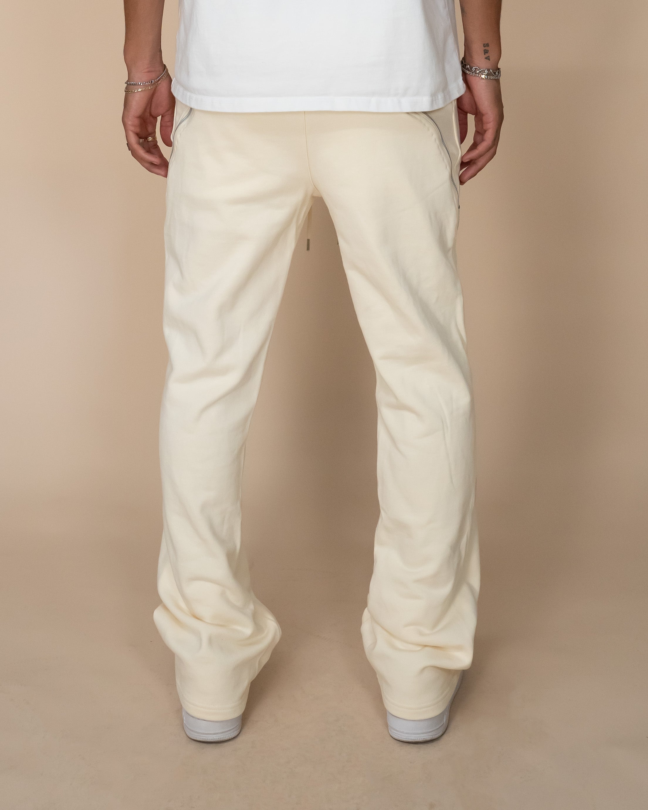 EPTM ZIP FLARED SWEATPANTS - CREAM