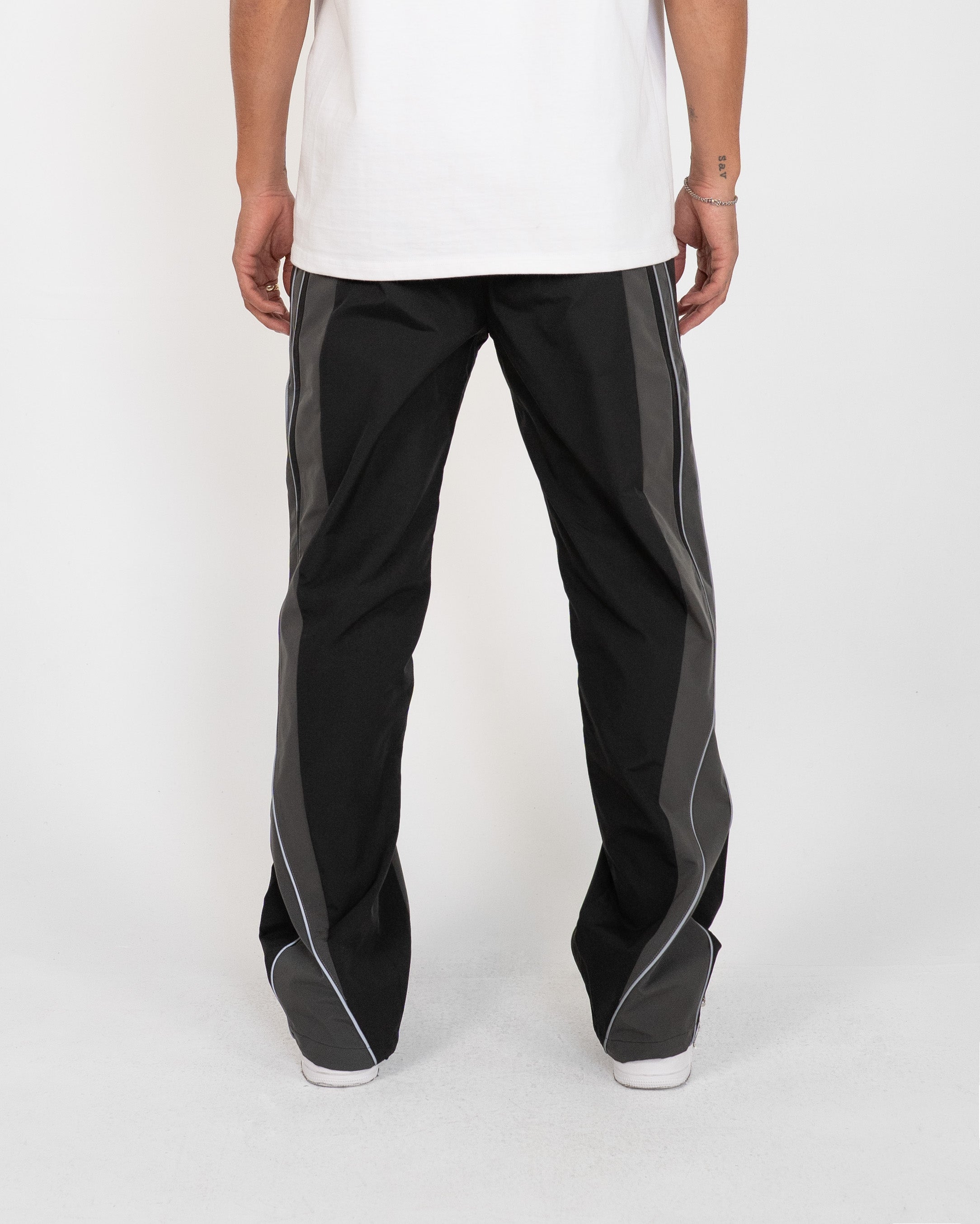 EPTM Uo Pants - Black
