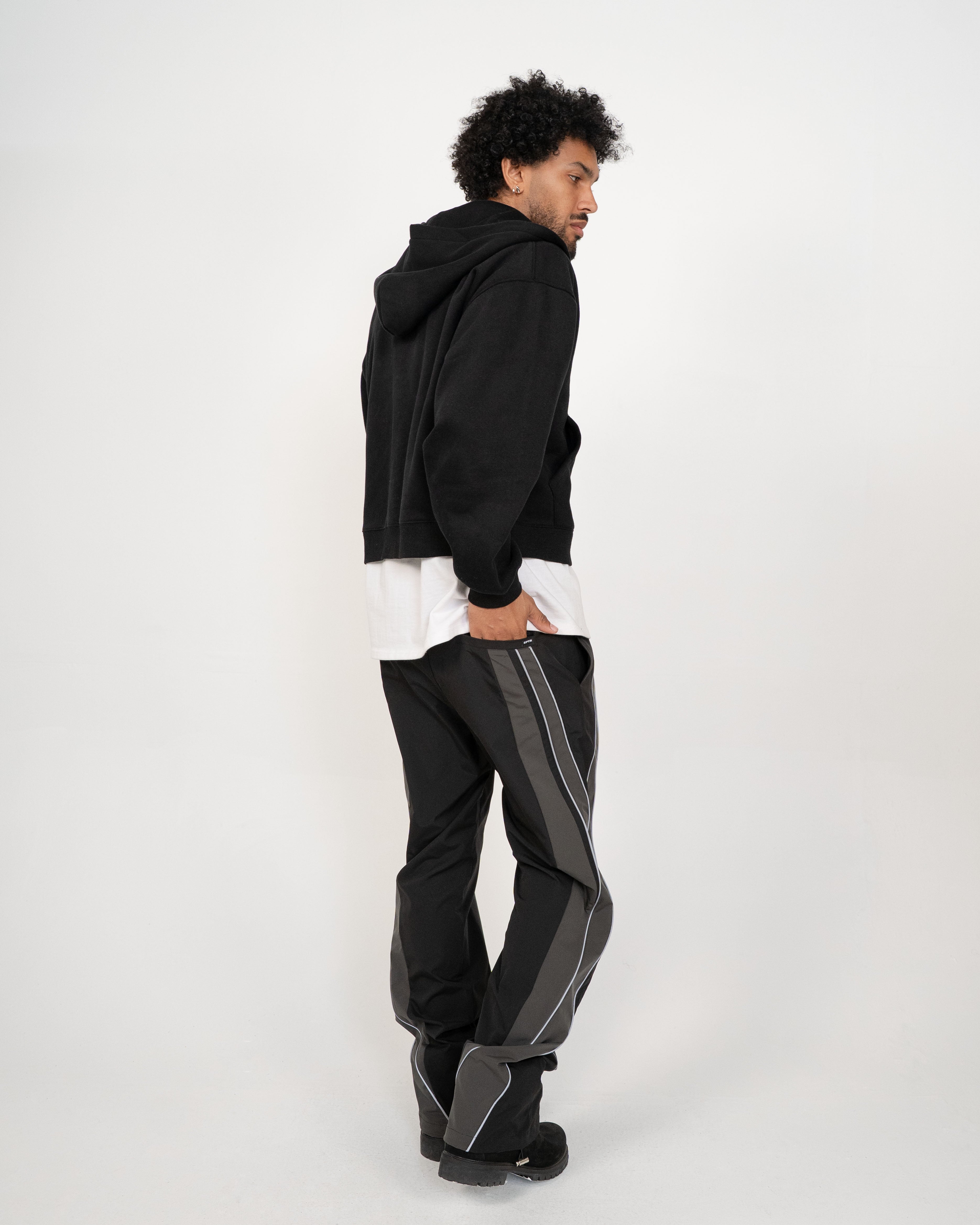 EPTM Uo Pants - Black