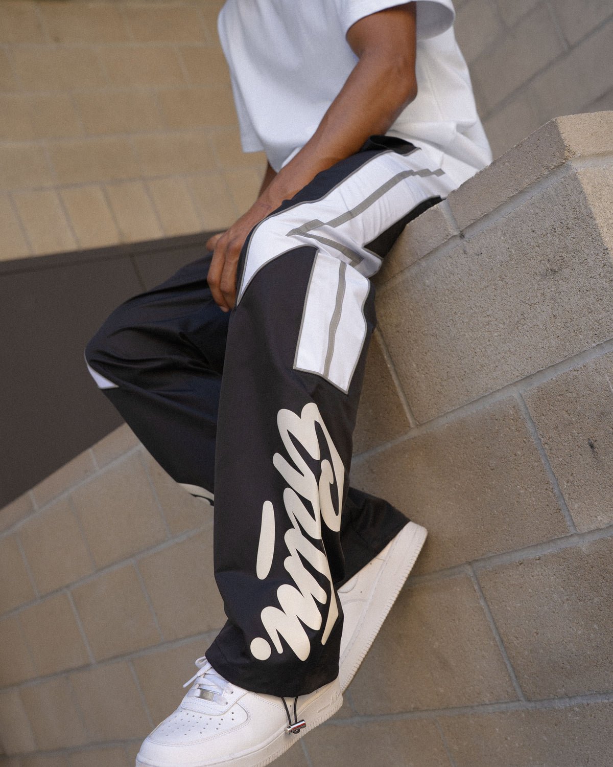 EPTM Vega Pants - Black