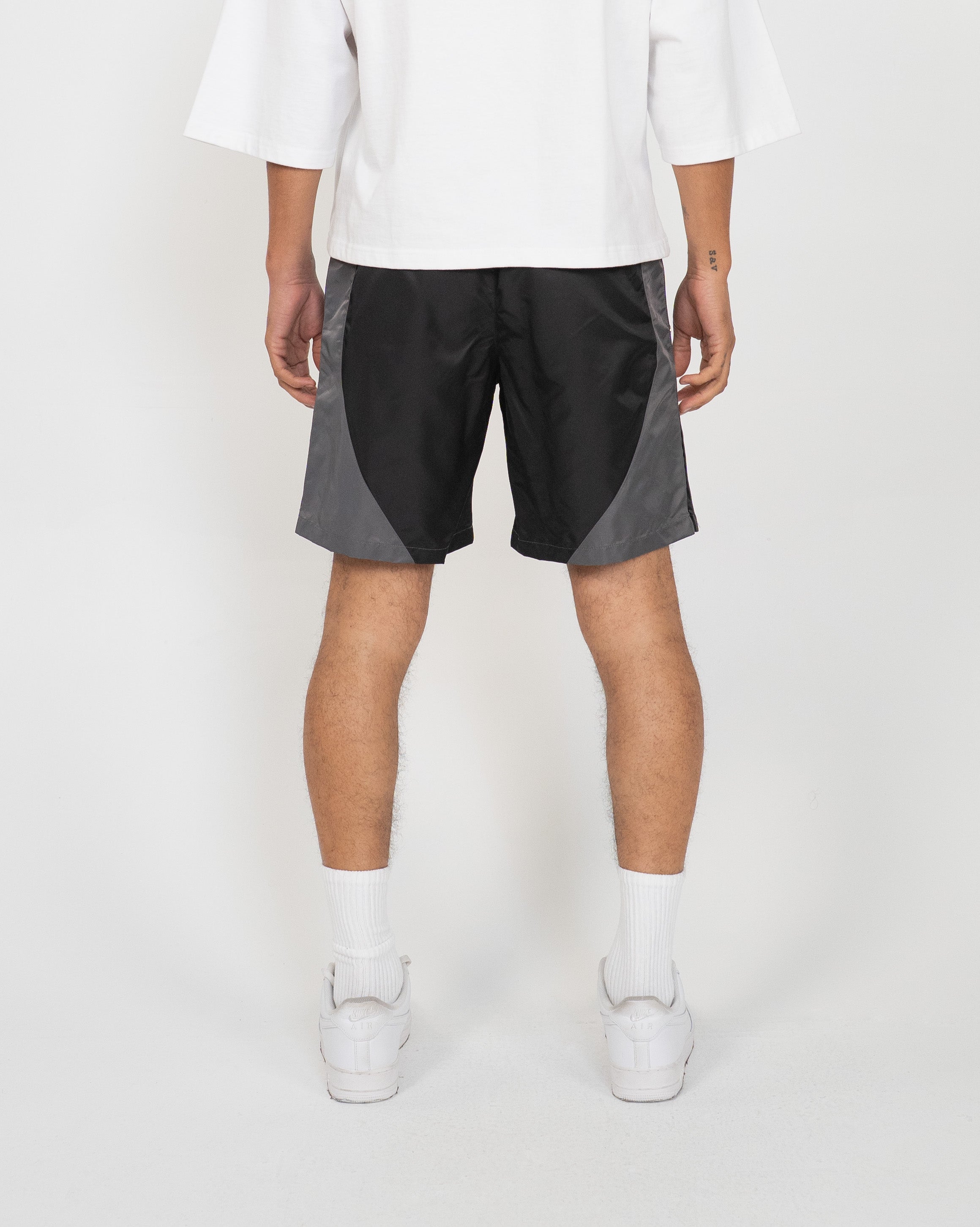 EPTM Xando Shorts - Black