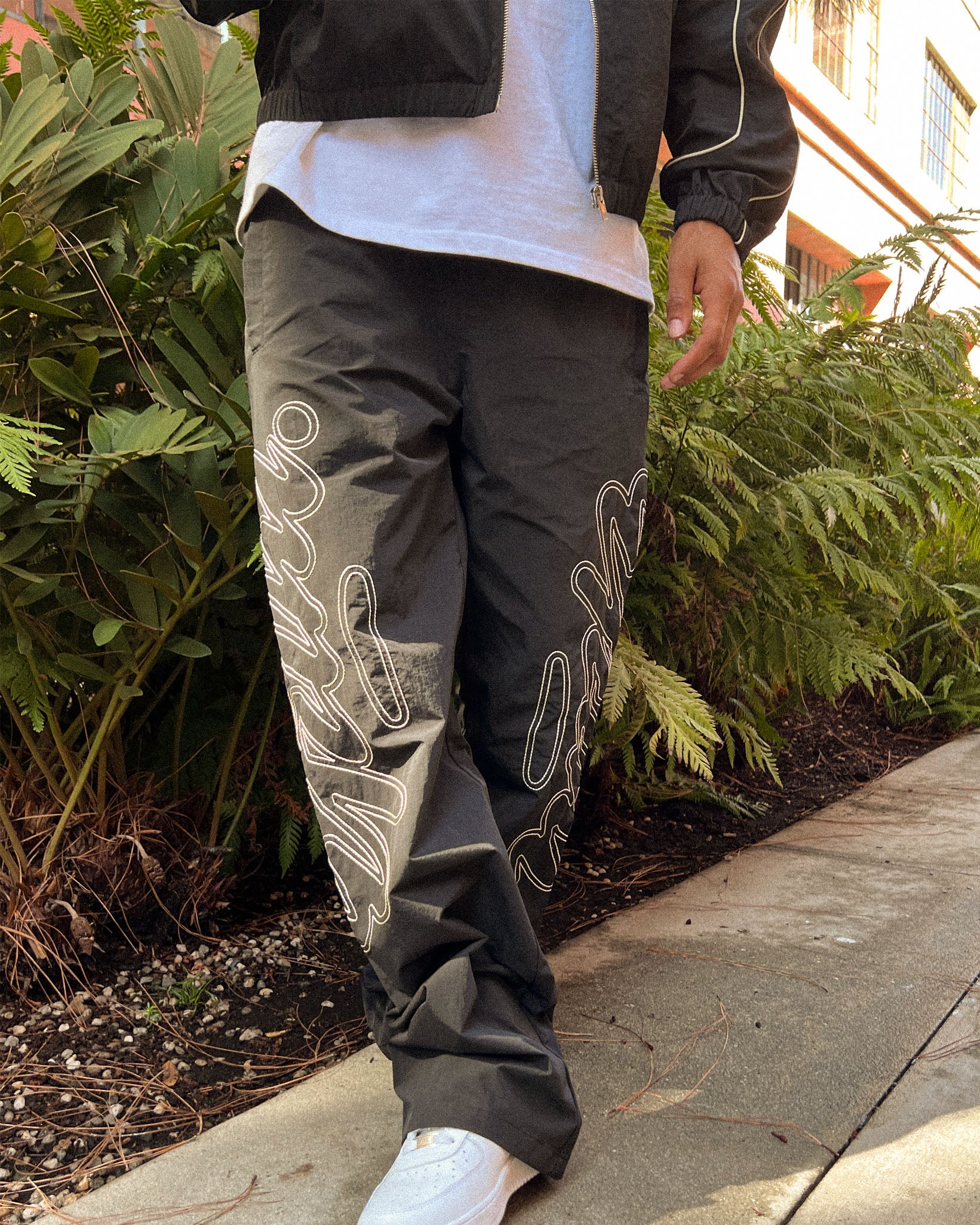 EPTM Yogo Pants - Black