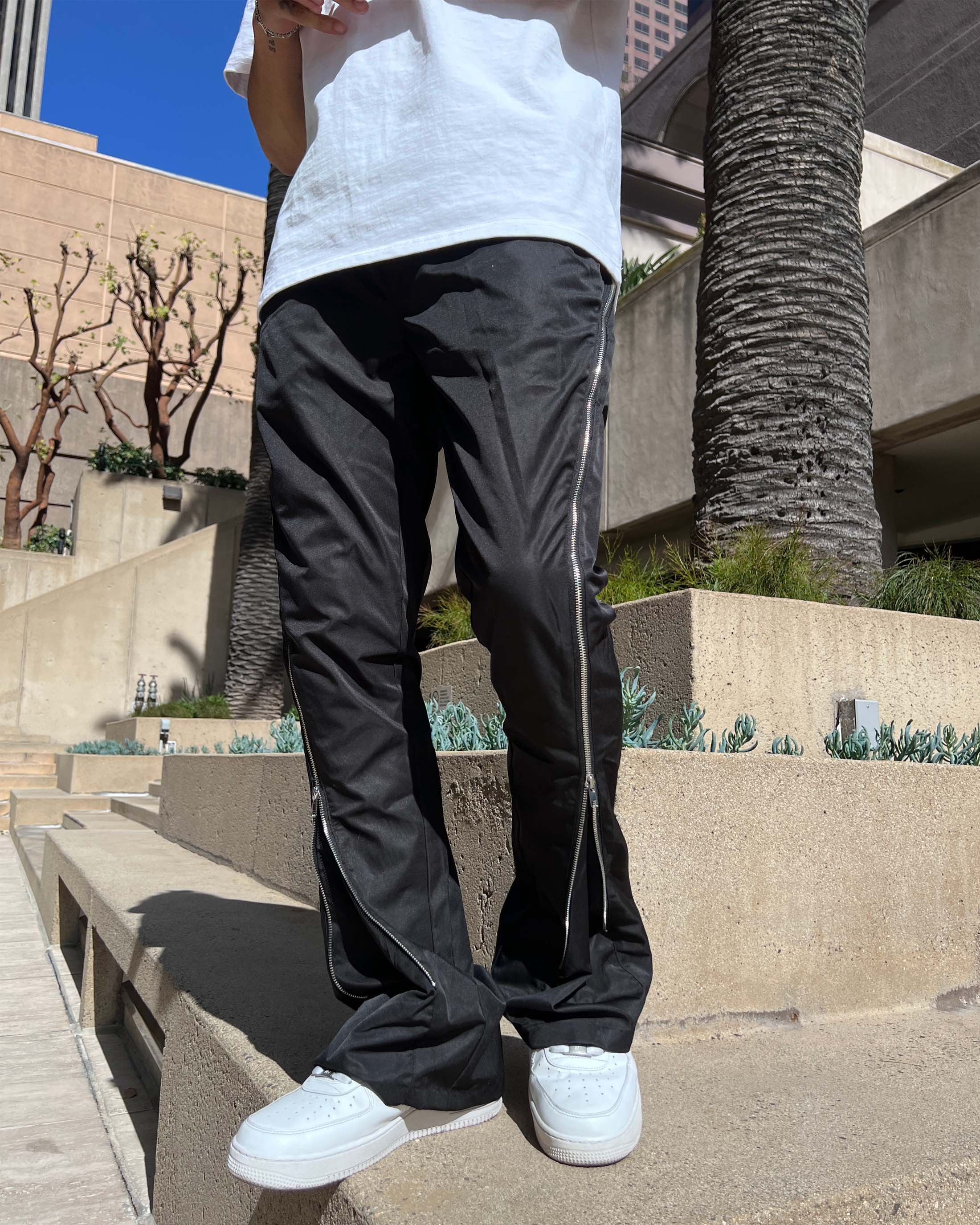 EPTM NYLON ZIP FLARED PANTS - BLACK