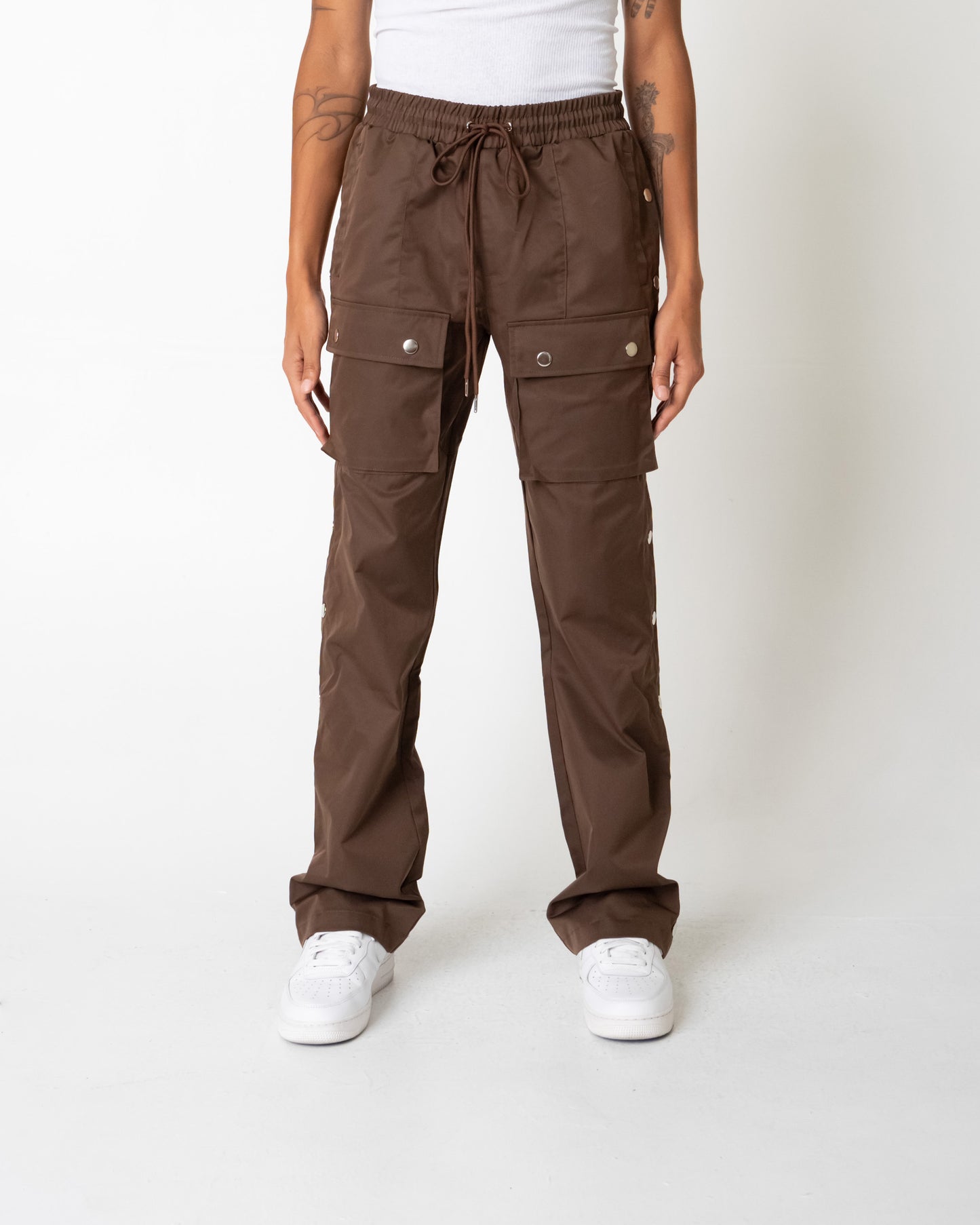 EPTM SNAP CARGO FLARED PANTS-BROWN