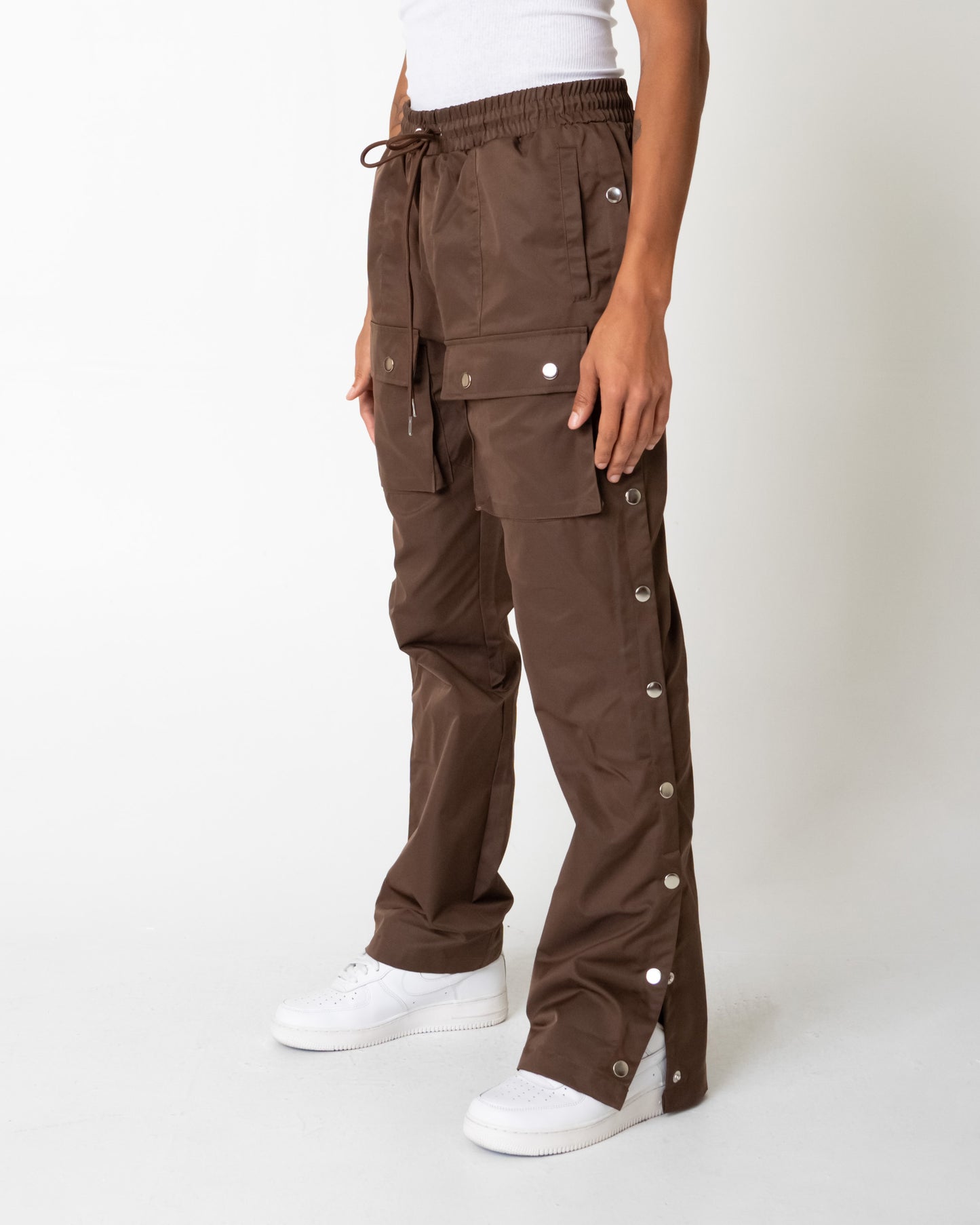 EPTM SNAP CARGO FLARED PANTS-BROWN