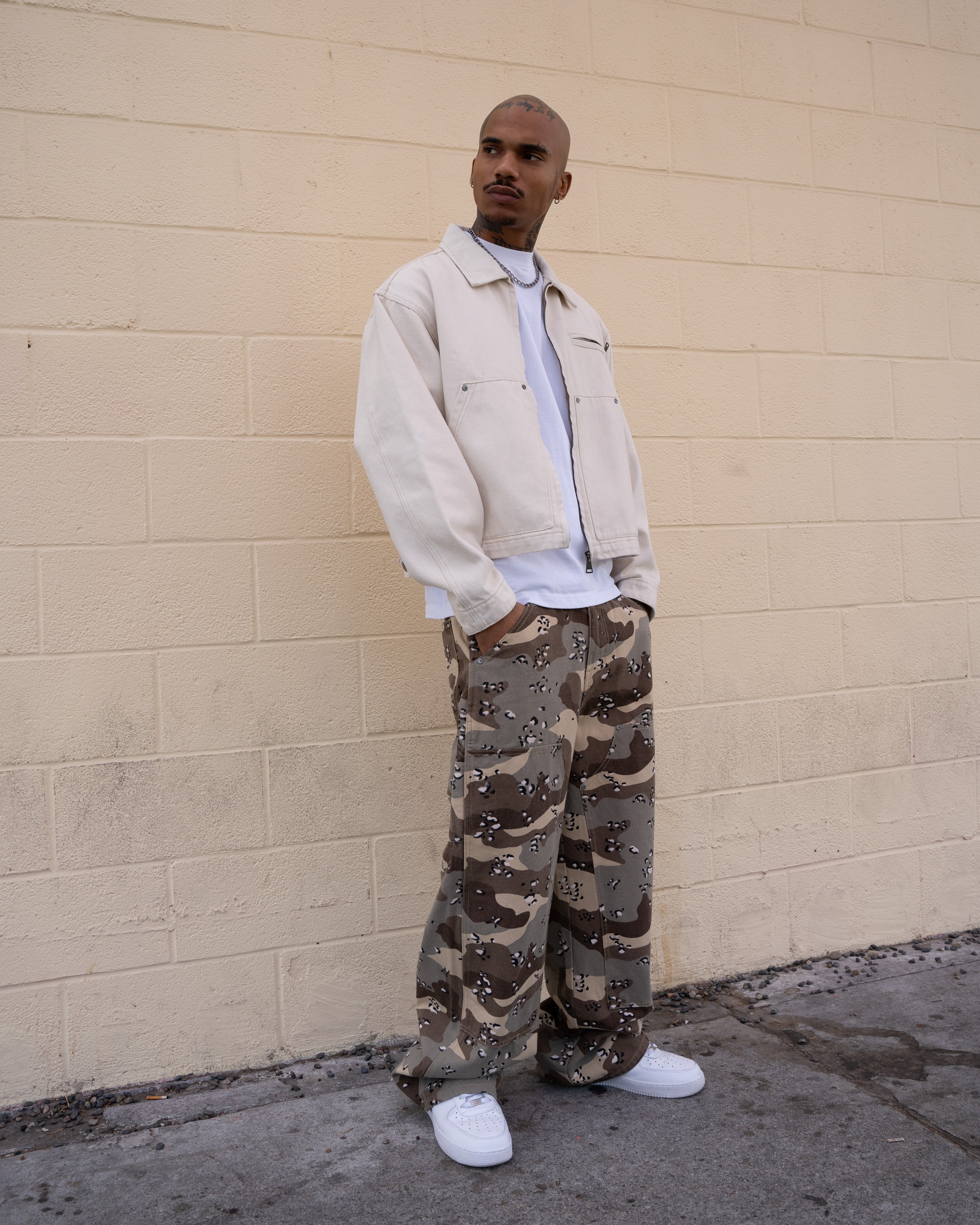 CAMO CARPENTER PANTS - DESERT CAMO