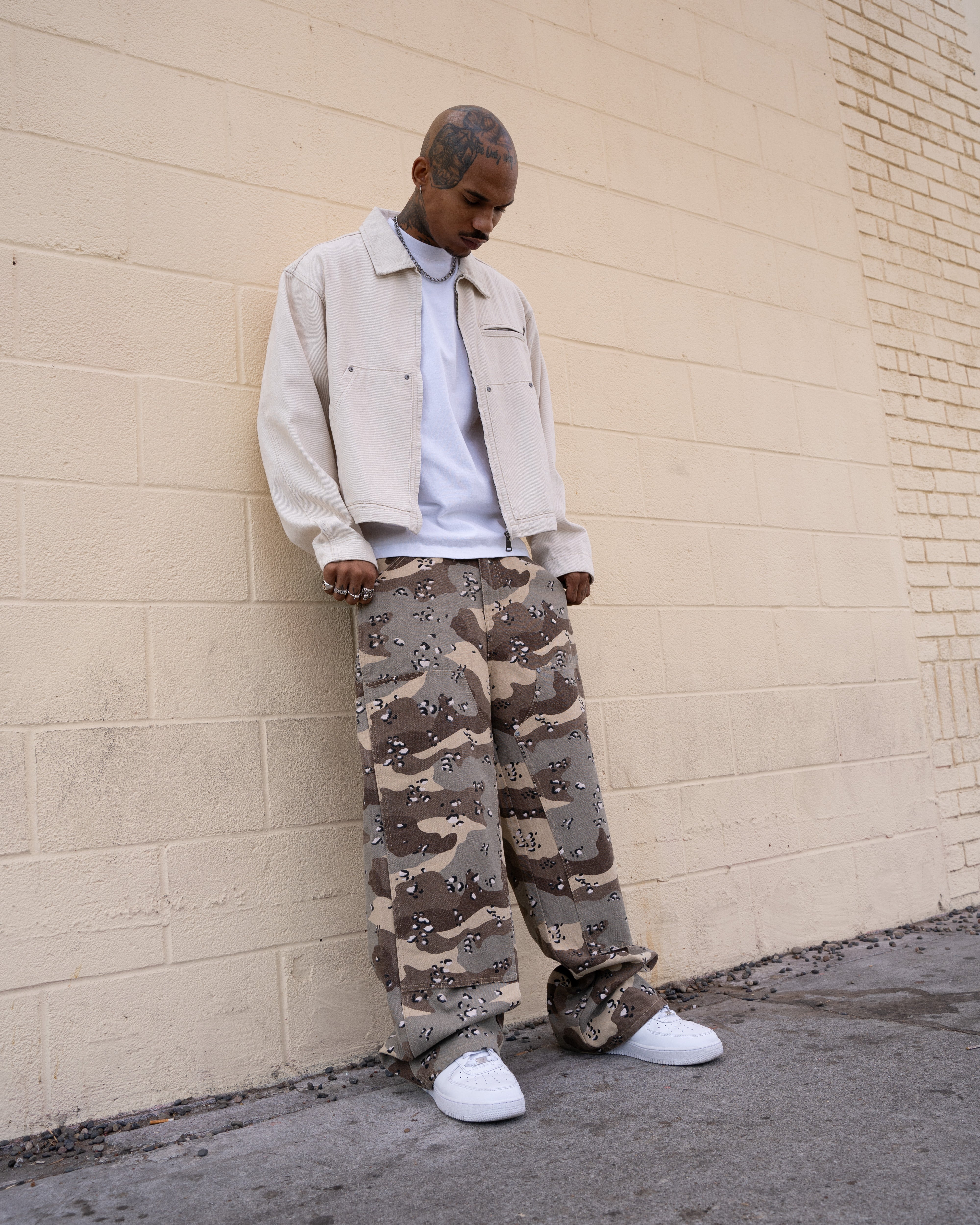 CAMO CARPENTER PANTS - DESERT CAMO