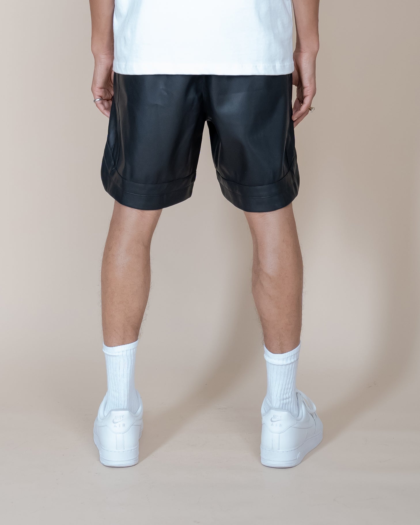 EPTM COURTSIDE SHORTS - BLACK