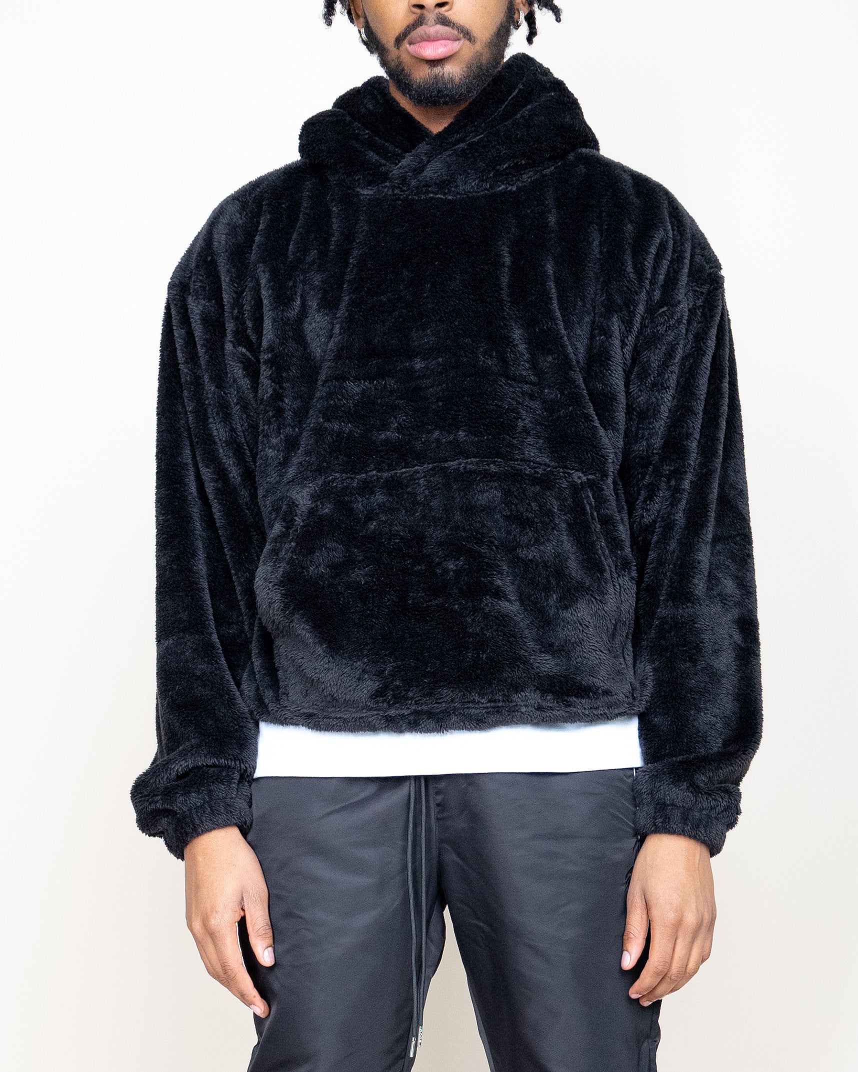 Fuzzy black hoodie new arrivals