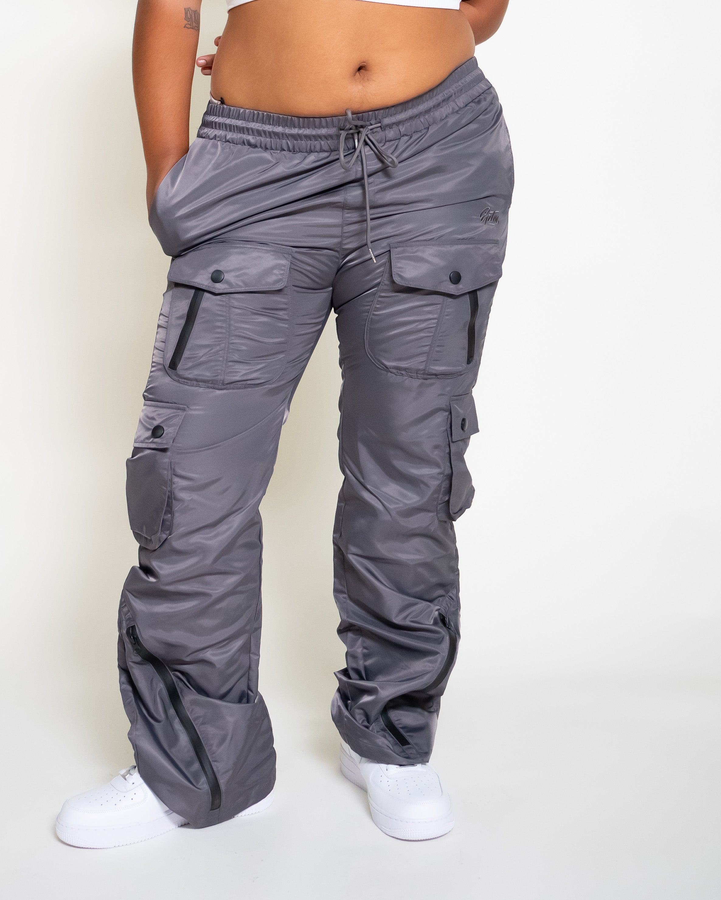 042 Steven Cargos Techwear Pants