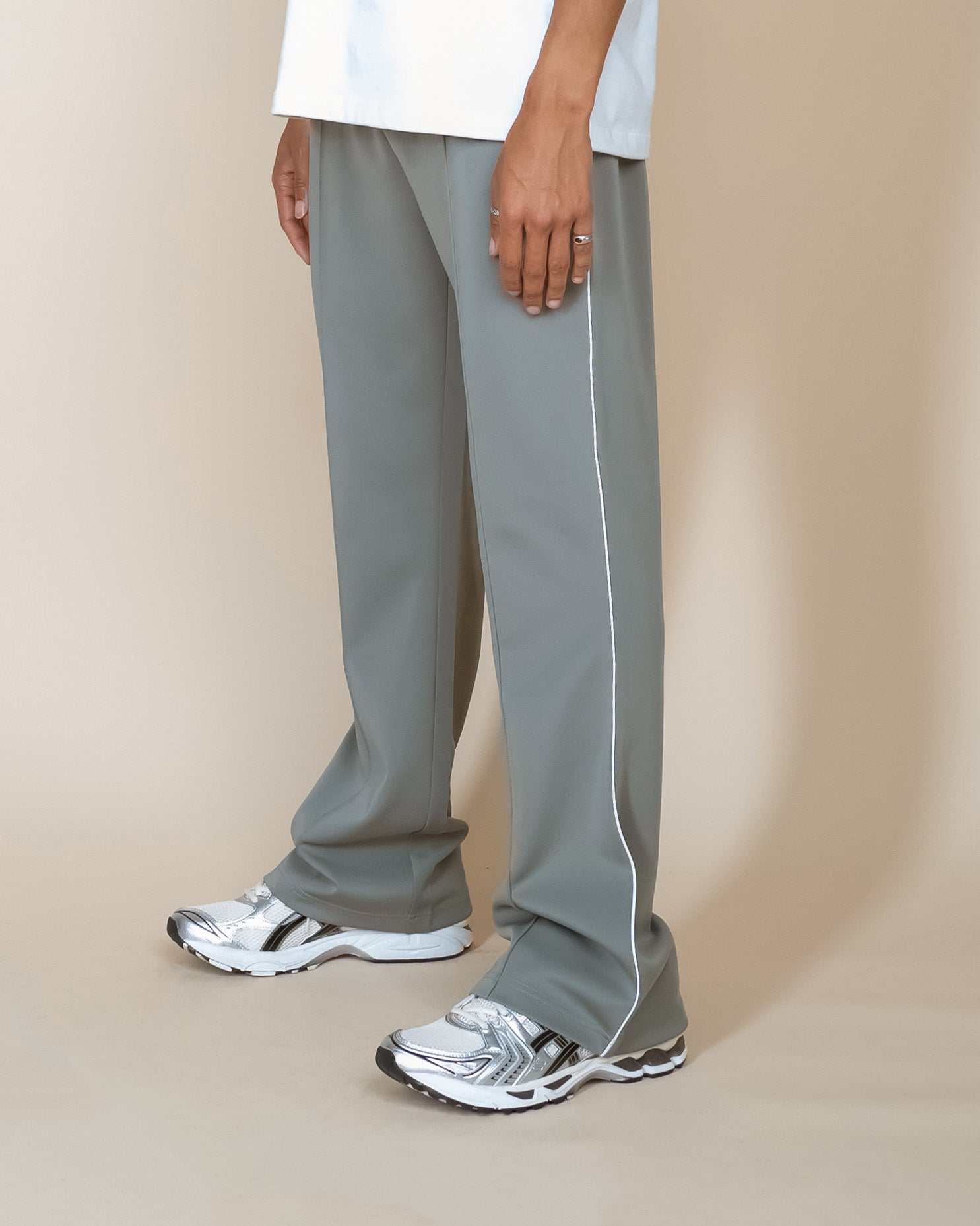 PERFECT PIPING TRACK PANTS - GREY