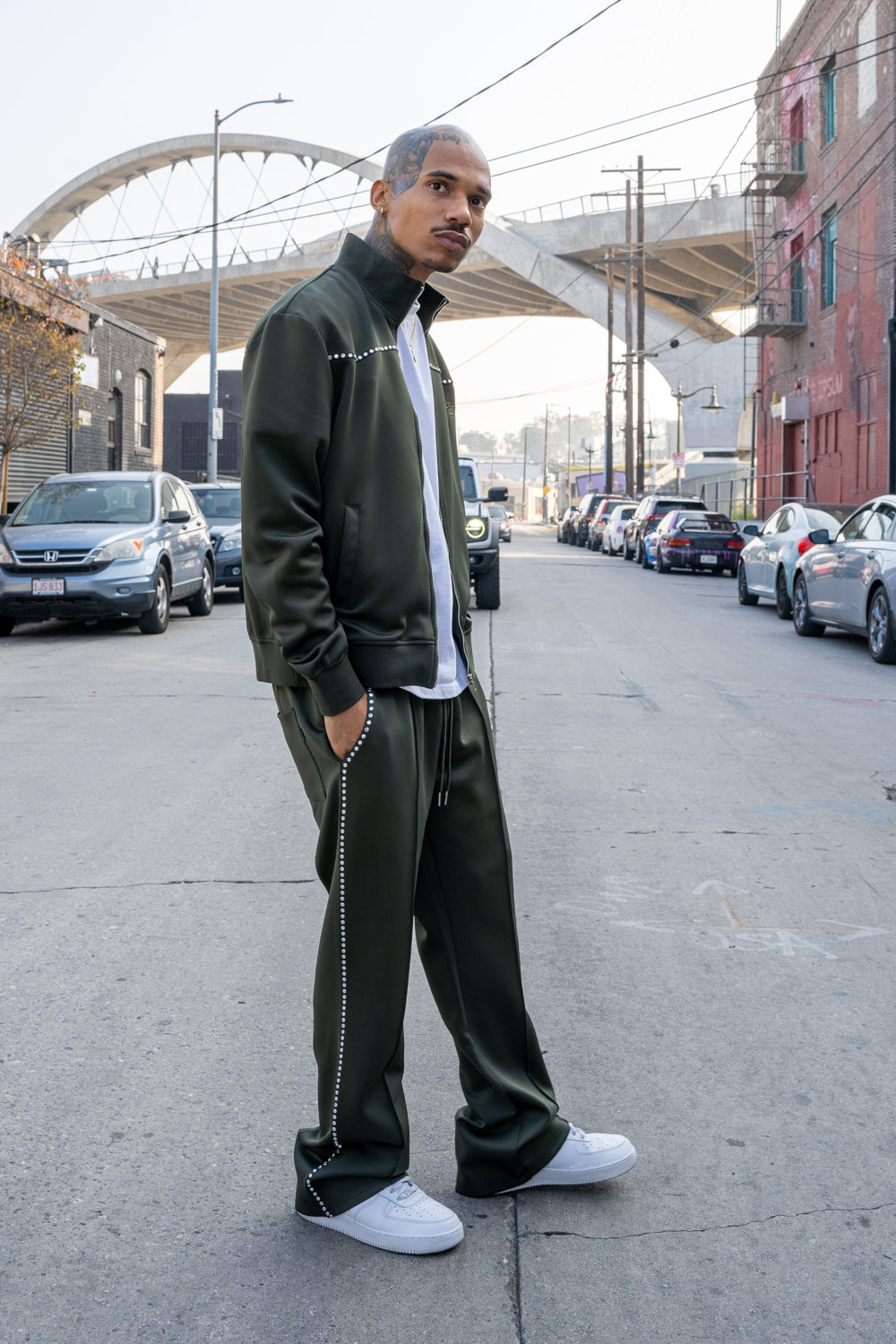 EPTM MARTINE TRACK PANTS - OLIVE