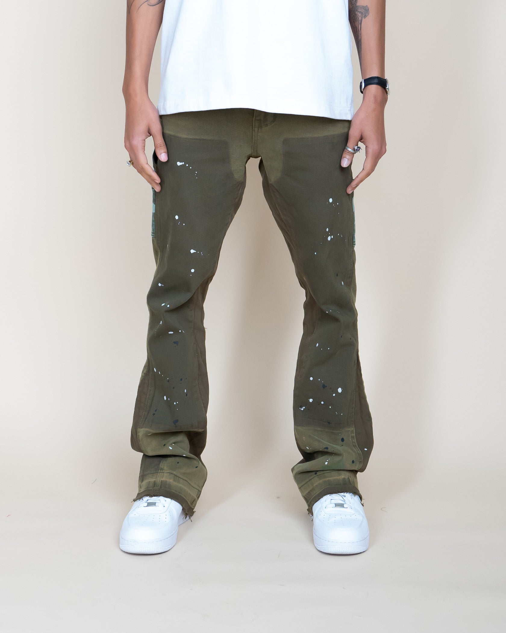 EPTM CAMO POCKET FLARE PANTS-OLIVE