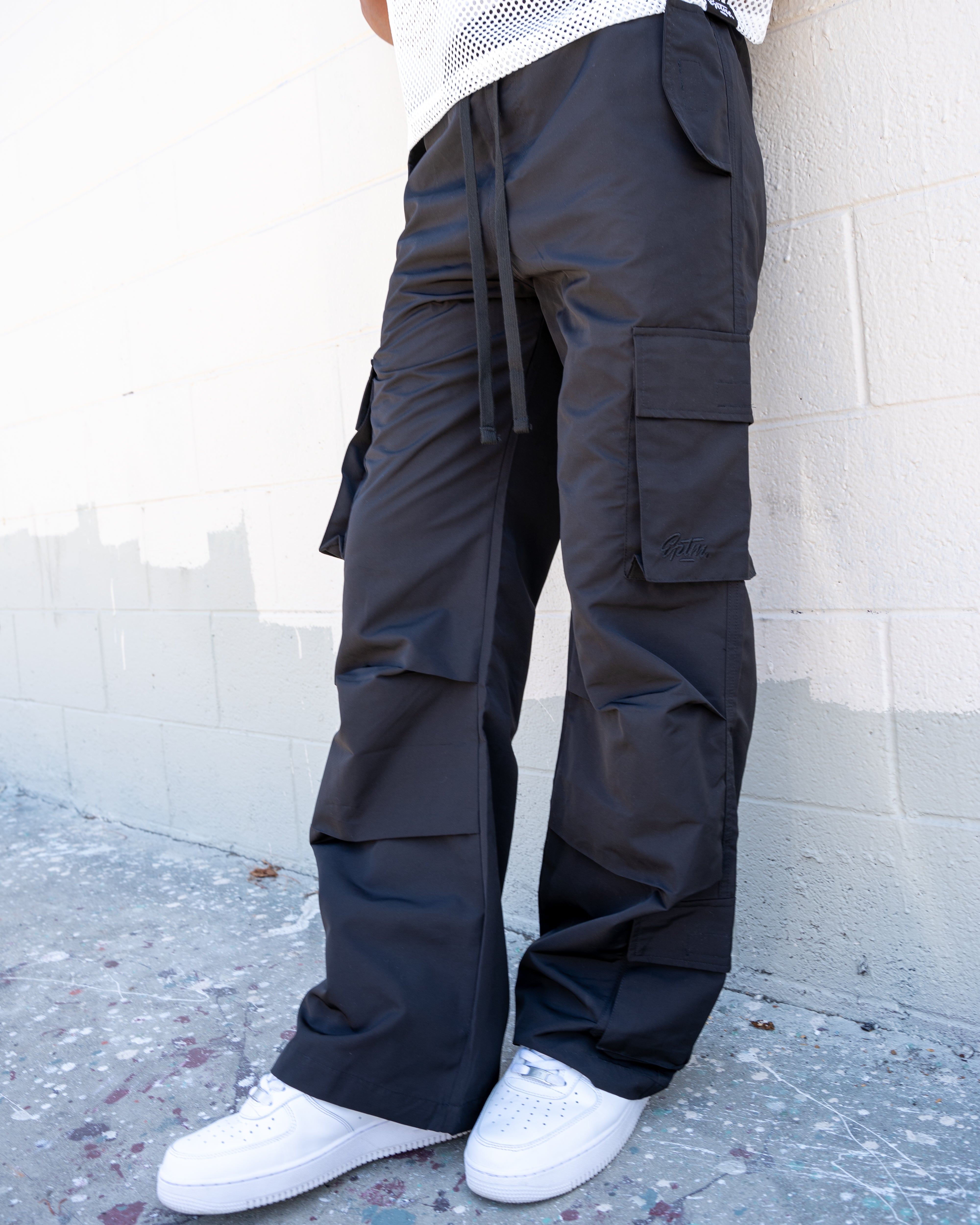 EPTM PARACHUTE CARGO PANTS - BLACK