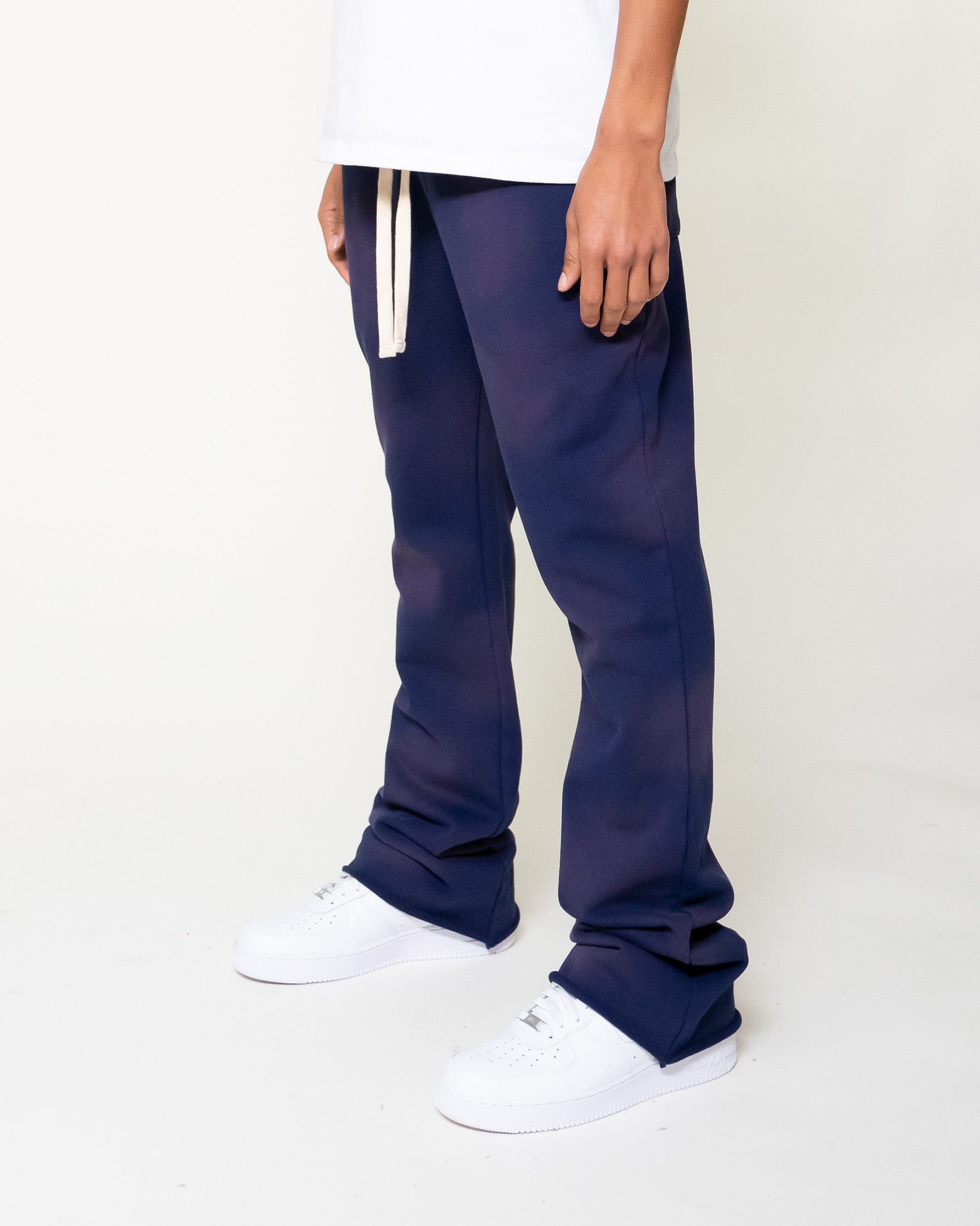 EPTM SUN FADED SWEATPANTS-NAVY – EPTM.