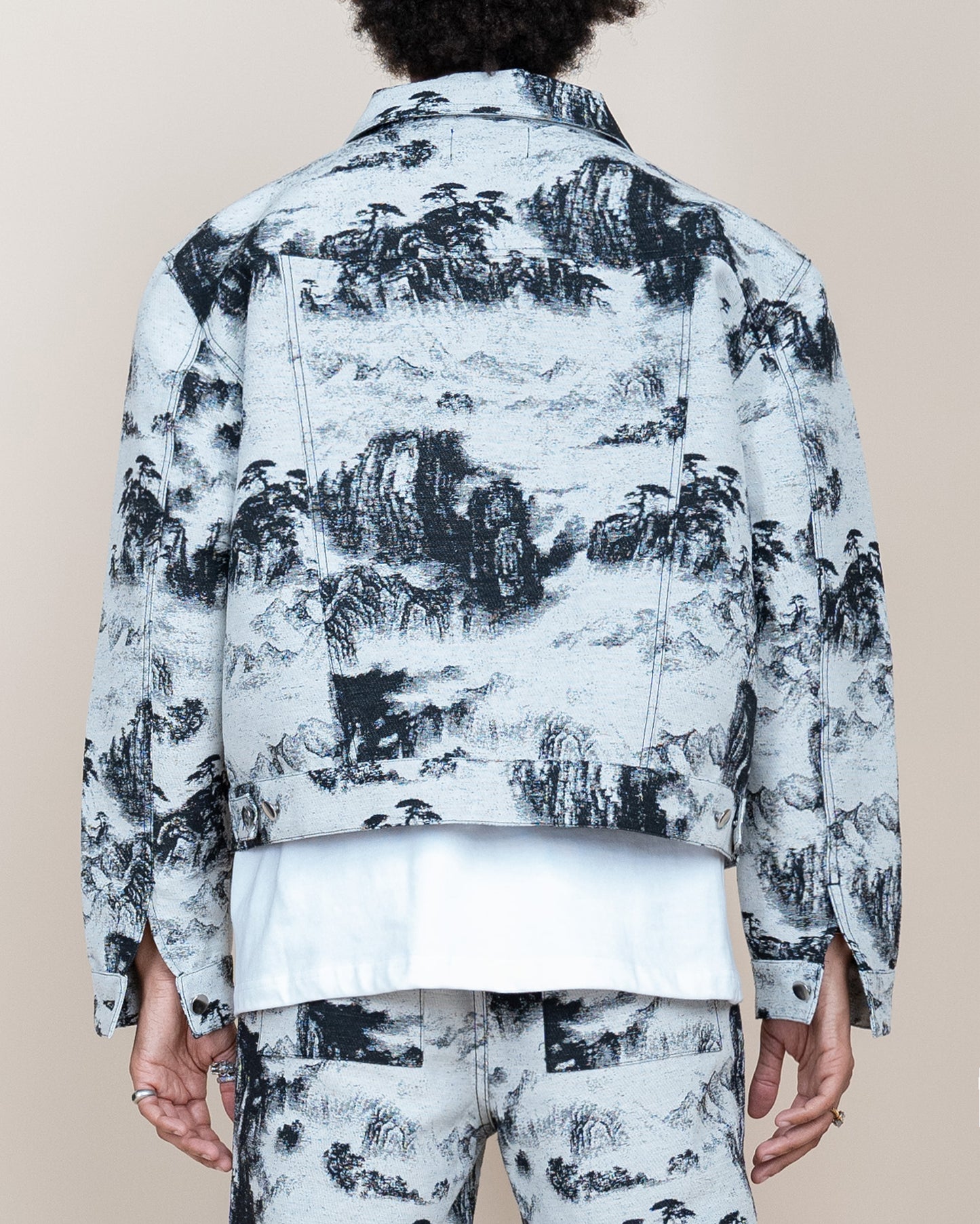 EPTM TAPESTRY JACKET - BLACK