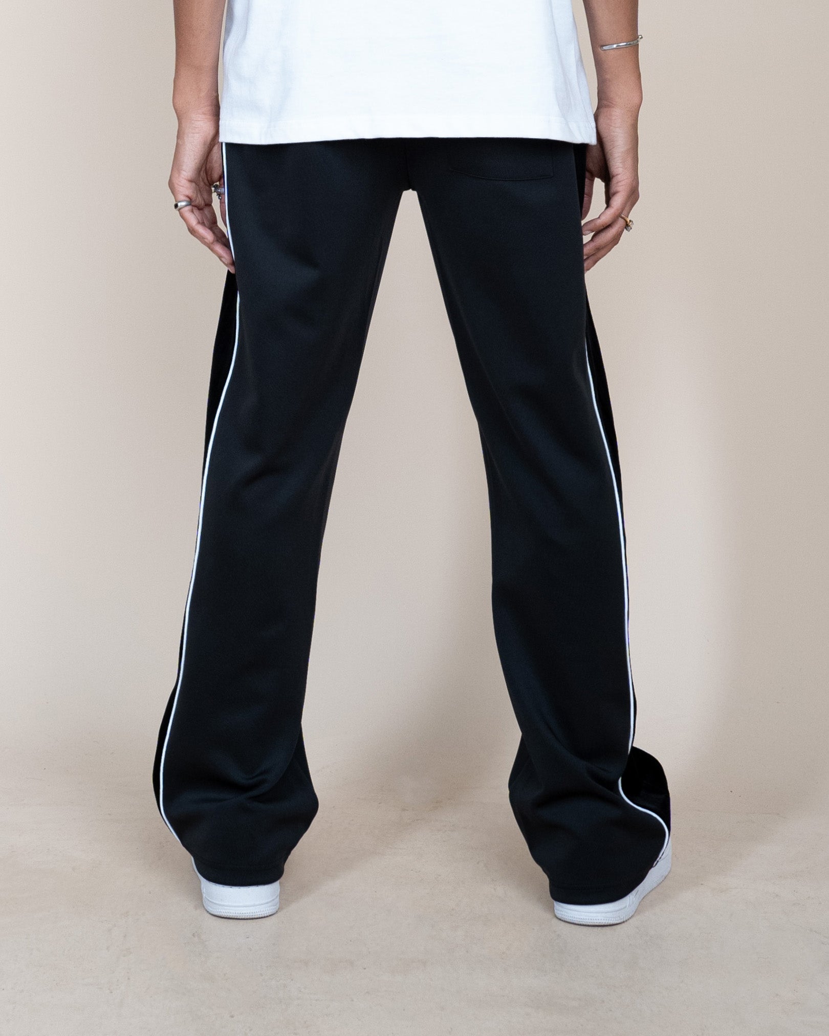 EPTM VELOUR PIPING TRACK PANTS - BLACK