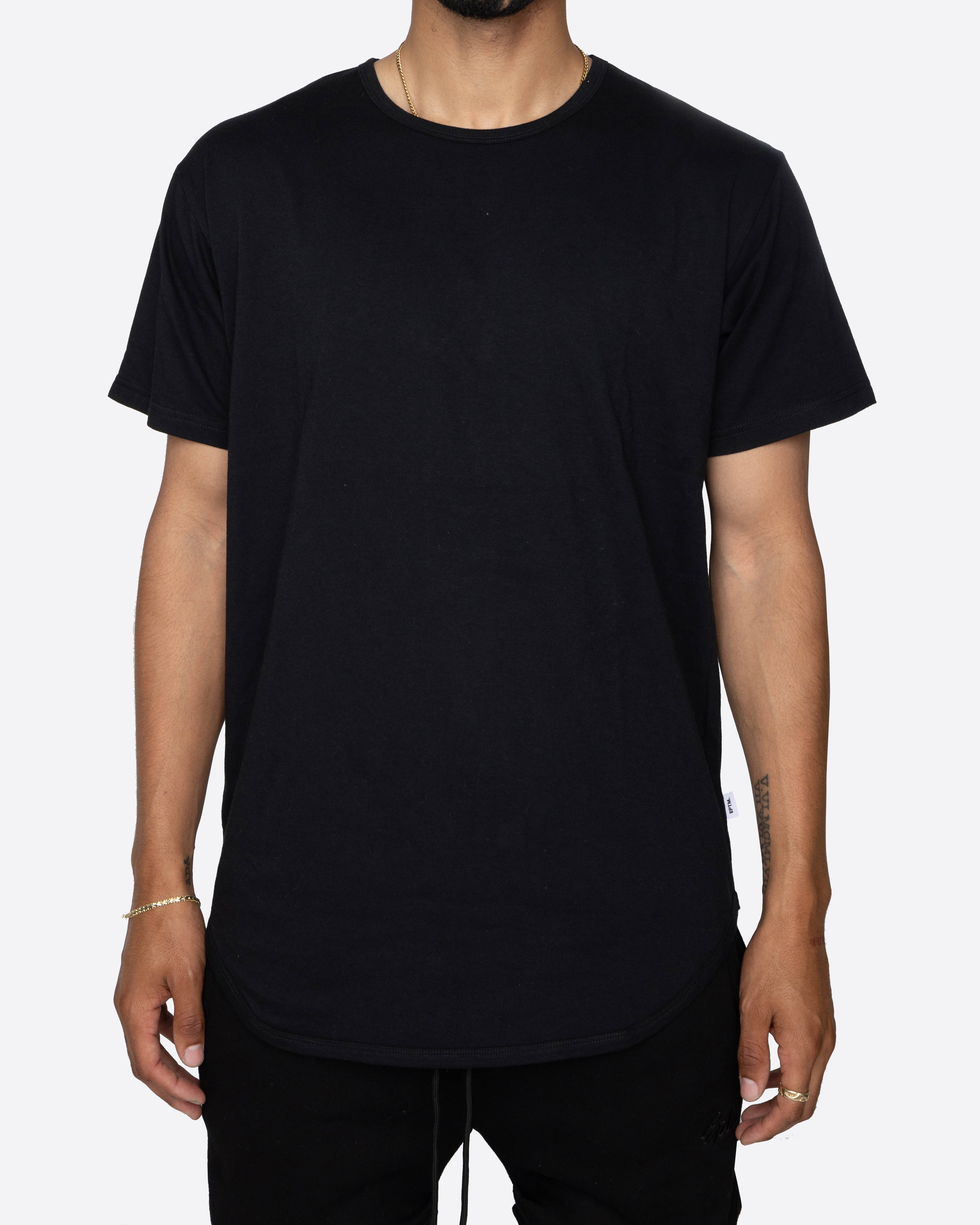 Black 2025 extended tee